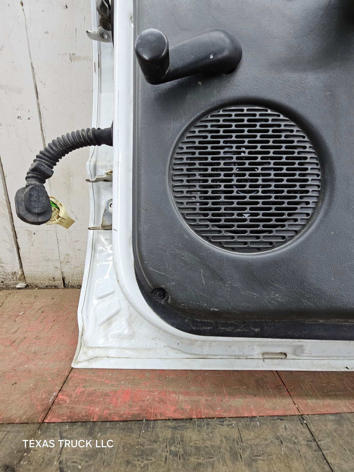 1999-2006 Chevrolet Silverado / GMC Sierra 1500 2500 3500 HD Rear Passenger side Crew Cab rear door RH