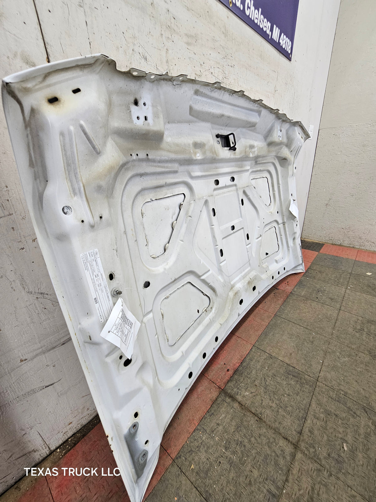 2008-2010 Ford Super Duty F250 F350 F450 F550 Hood - Oxford White