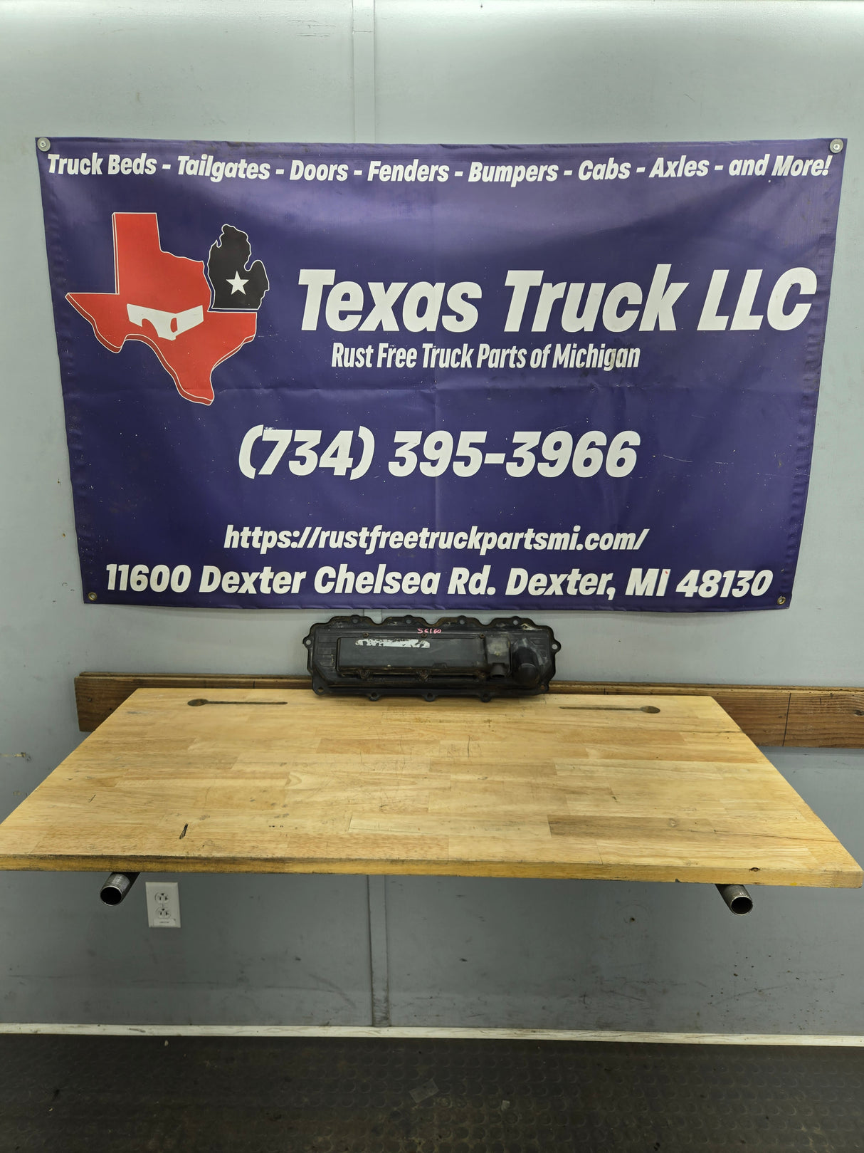 2004.5-2007 Ford 6.0 Power Stroke Drivers Valve Cover Super Duty Excursion