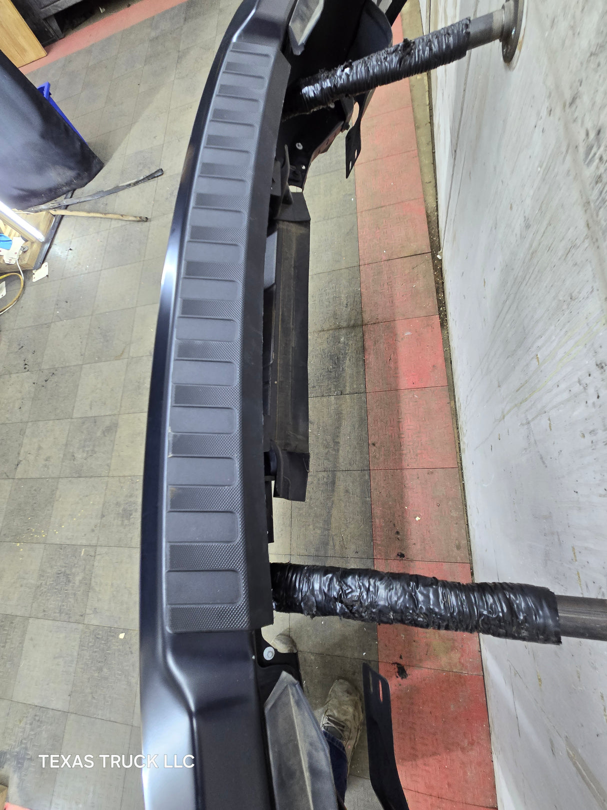 2023-2025 Ford Super Duty F250 F350 Front Bumper