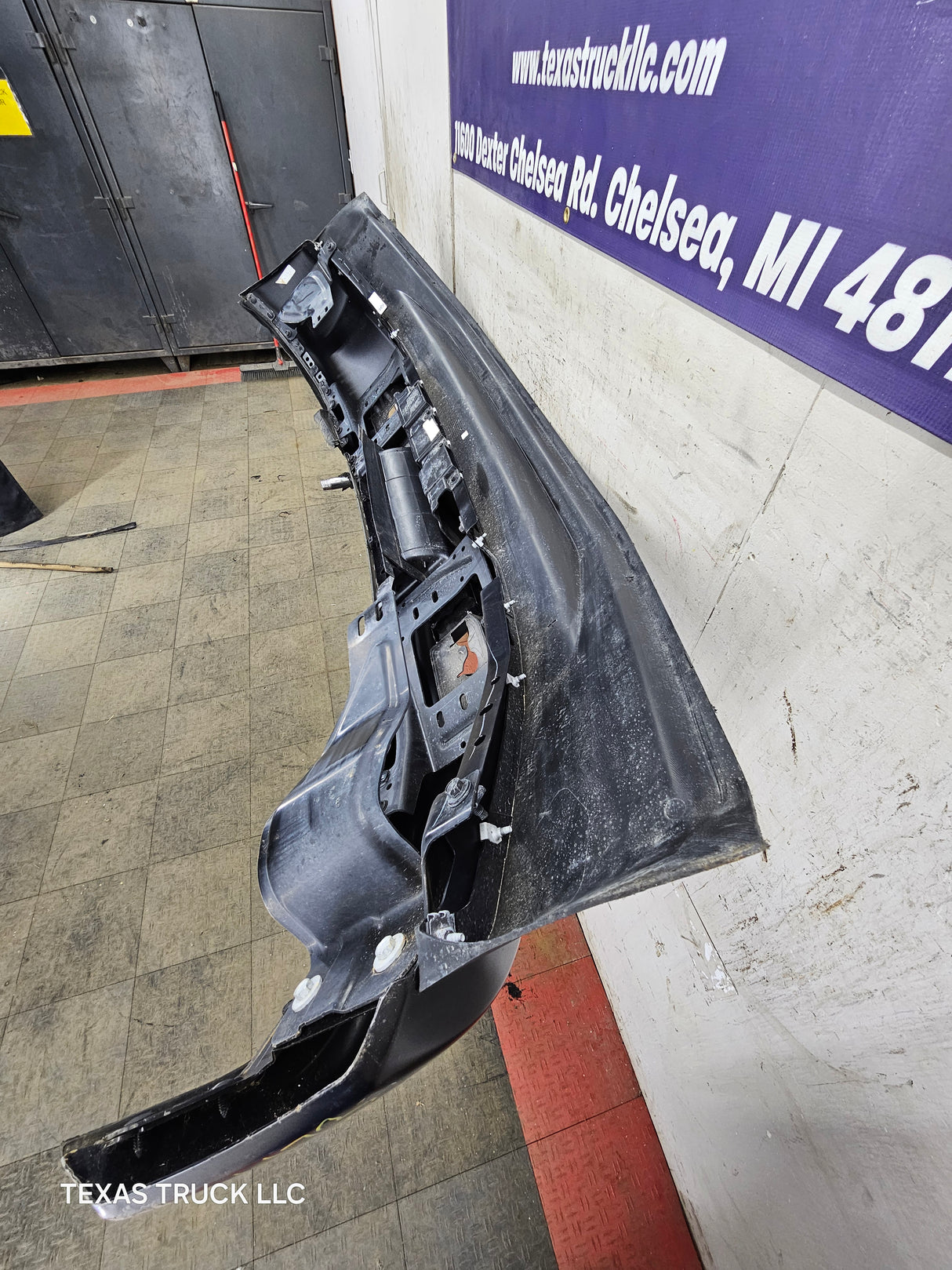 2023-2025 Ford Super Duty F250 F350 Front Bumper