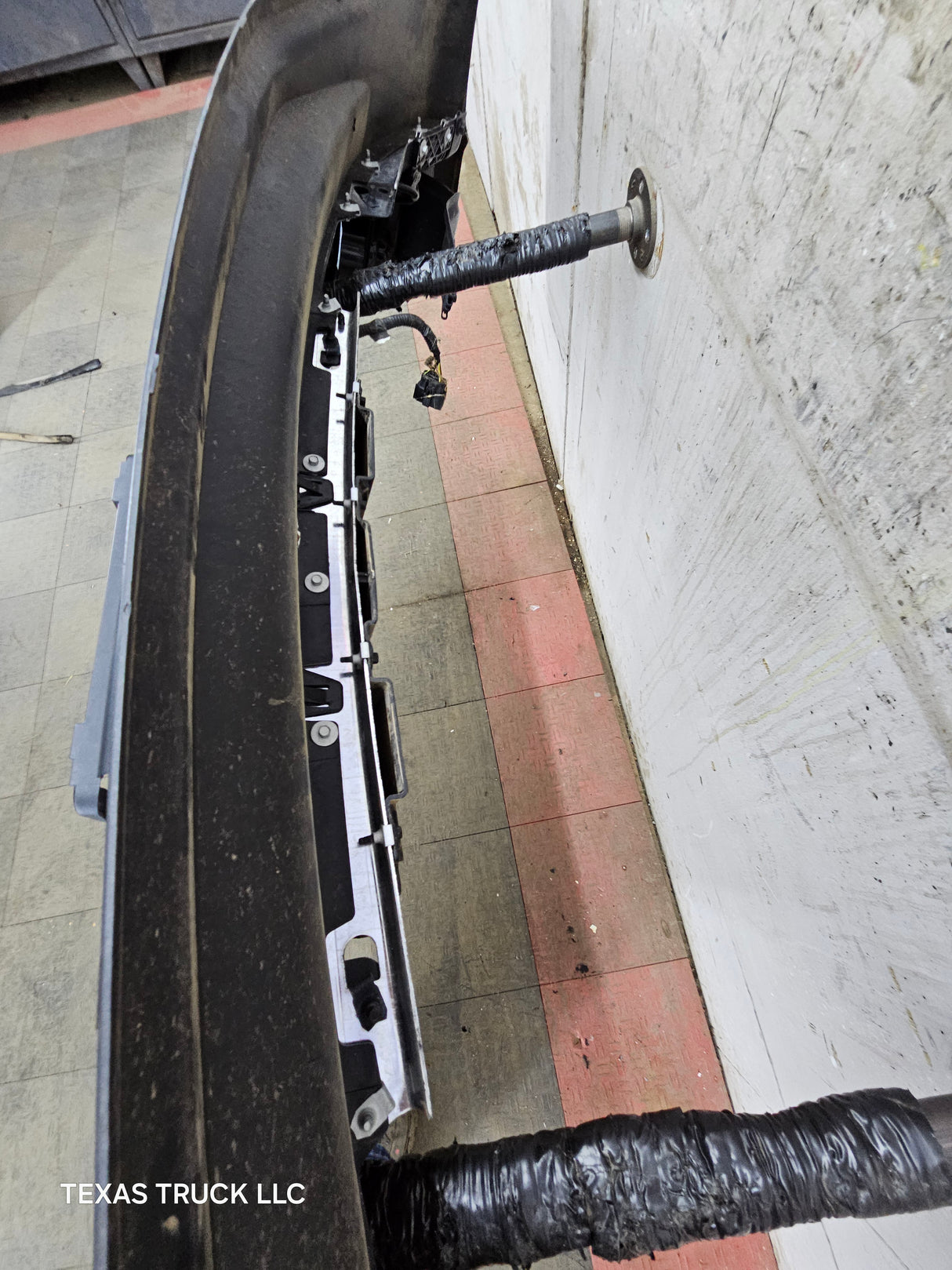 2023-2025 Ford Super Duty F250 F350 Front Bumper