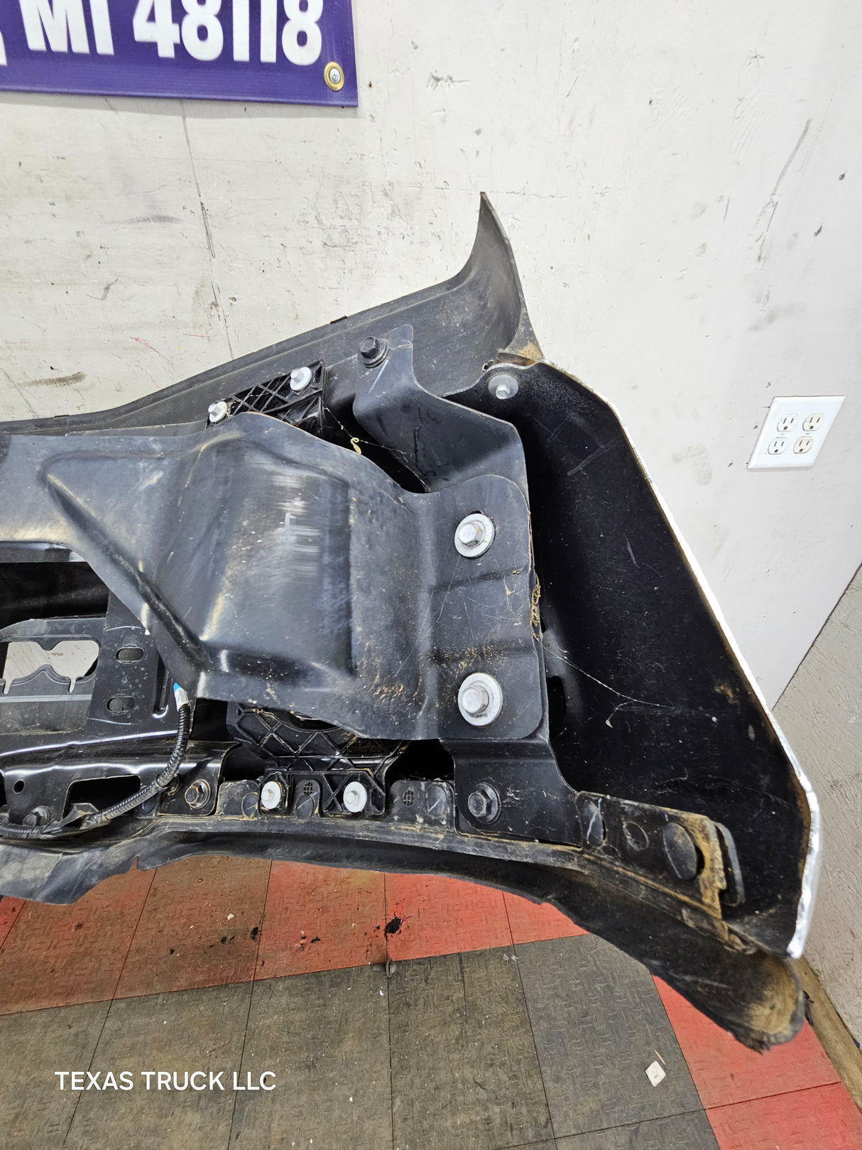 2023-2025 Ford Super Duty F250 F350 Front Bumper