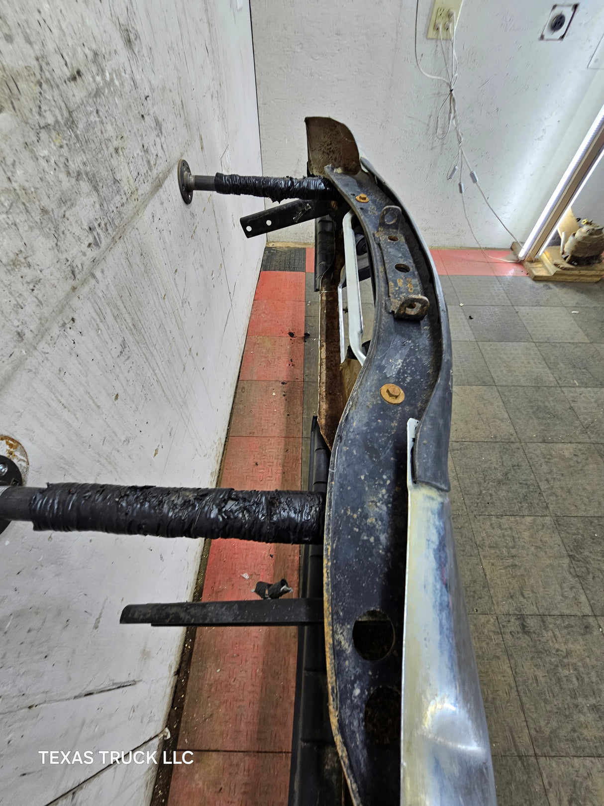 1999-2007 Ford Super Duty F250 F350 F450 F550 Chrome Rear Bumper