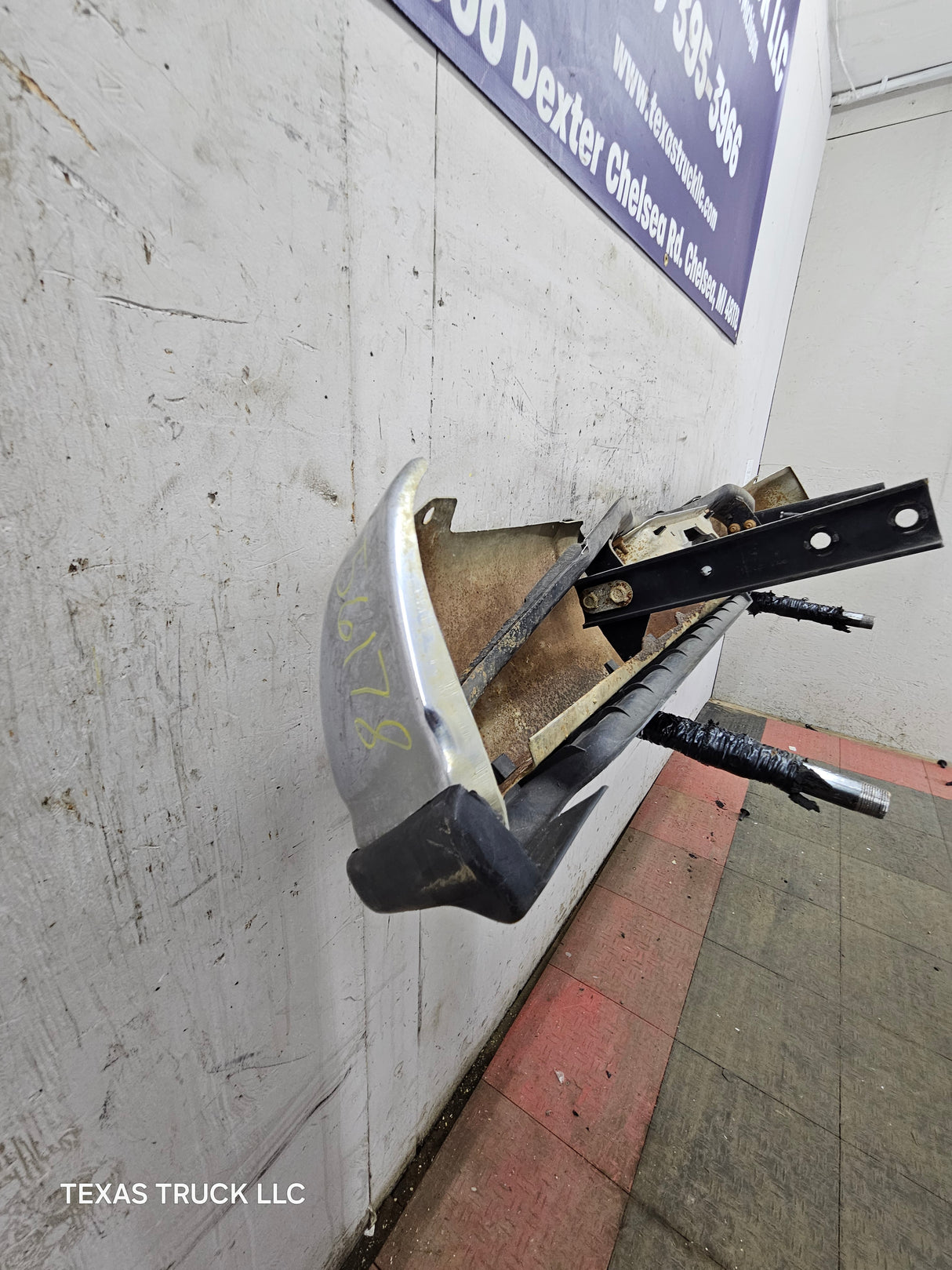 1999-2007 Ford Super Duty F250 F350 F450 F550 Chrome Rear Bumper