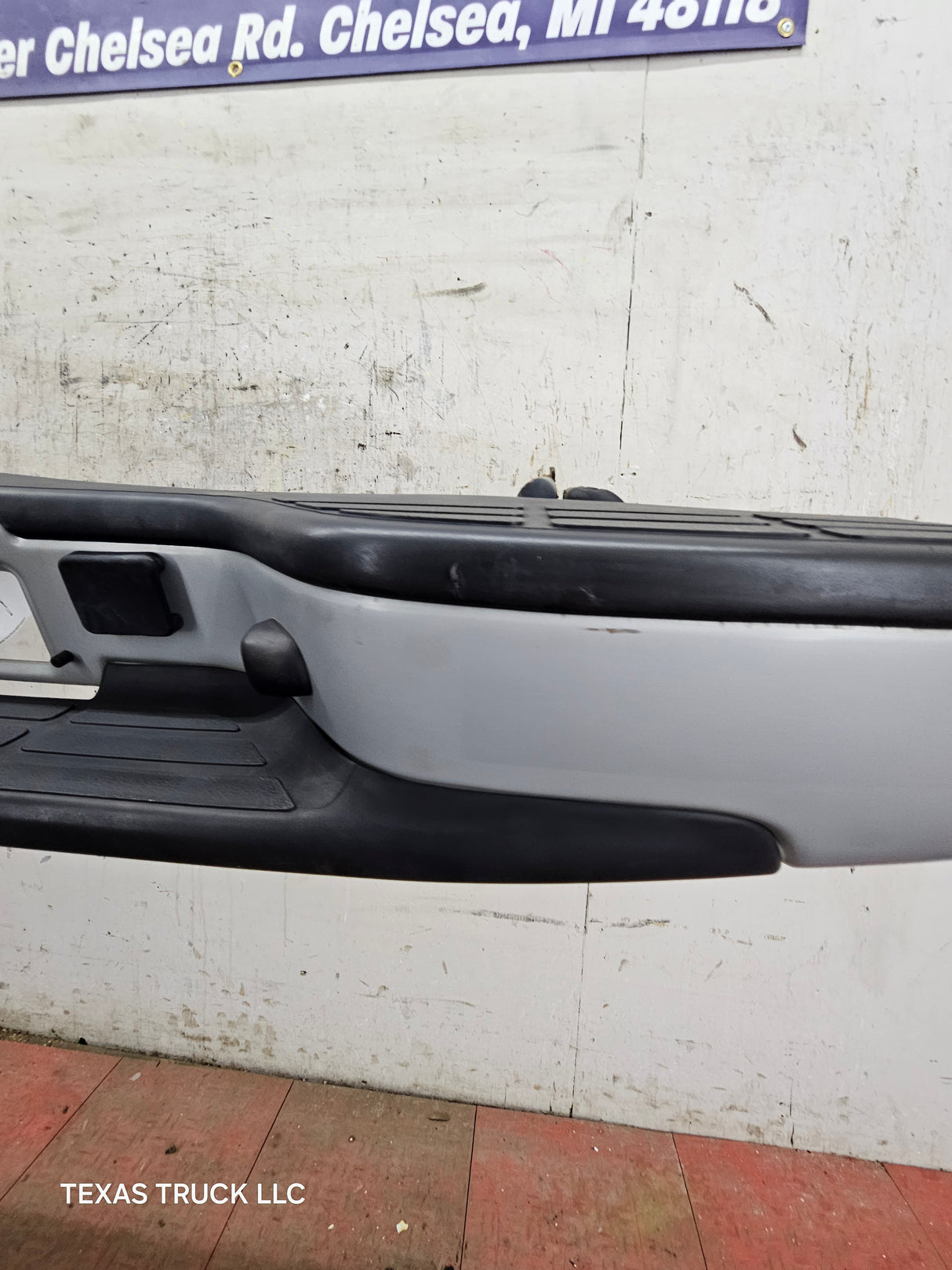 1999-2007 Chevrolet Silverado / GMC Sierra 1500 Rear Bumper