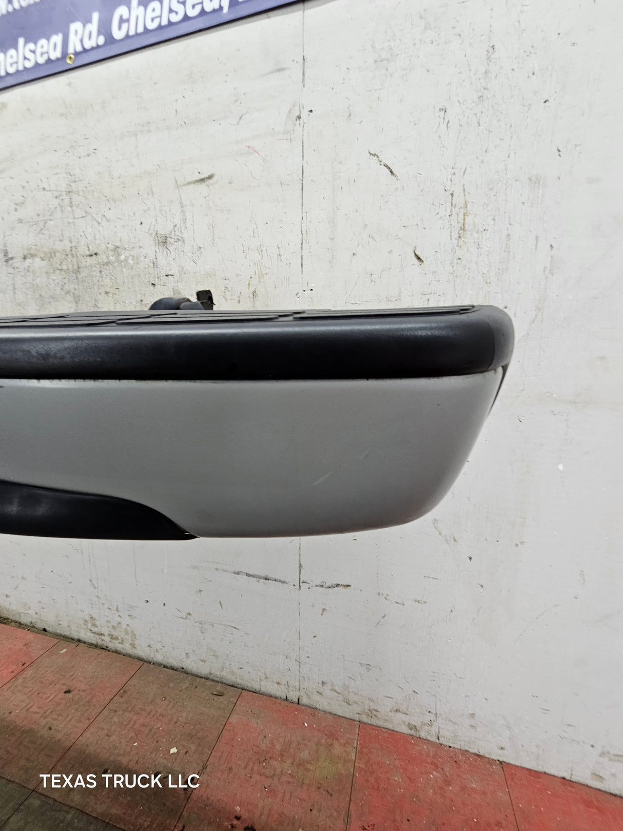 1999-2007 Chevrolet Silverado / GMC Sierra 1500 Rear Bumper
