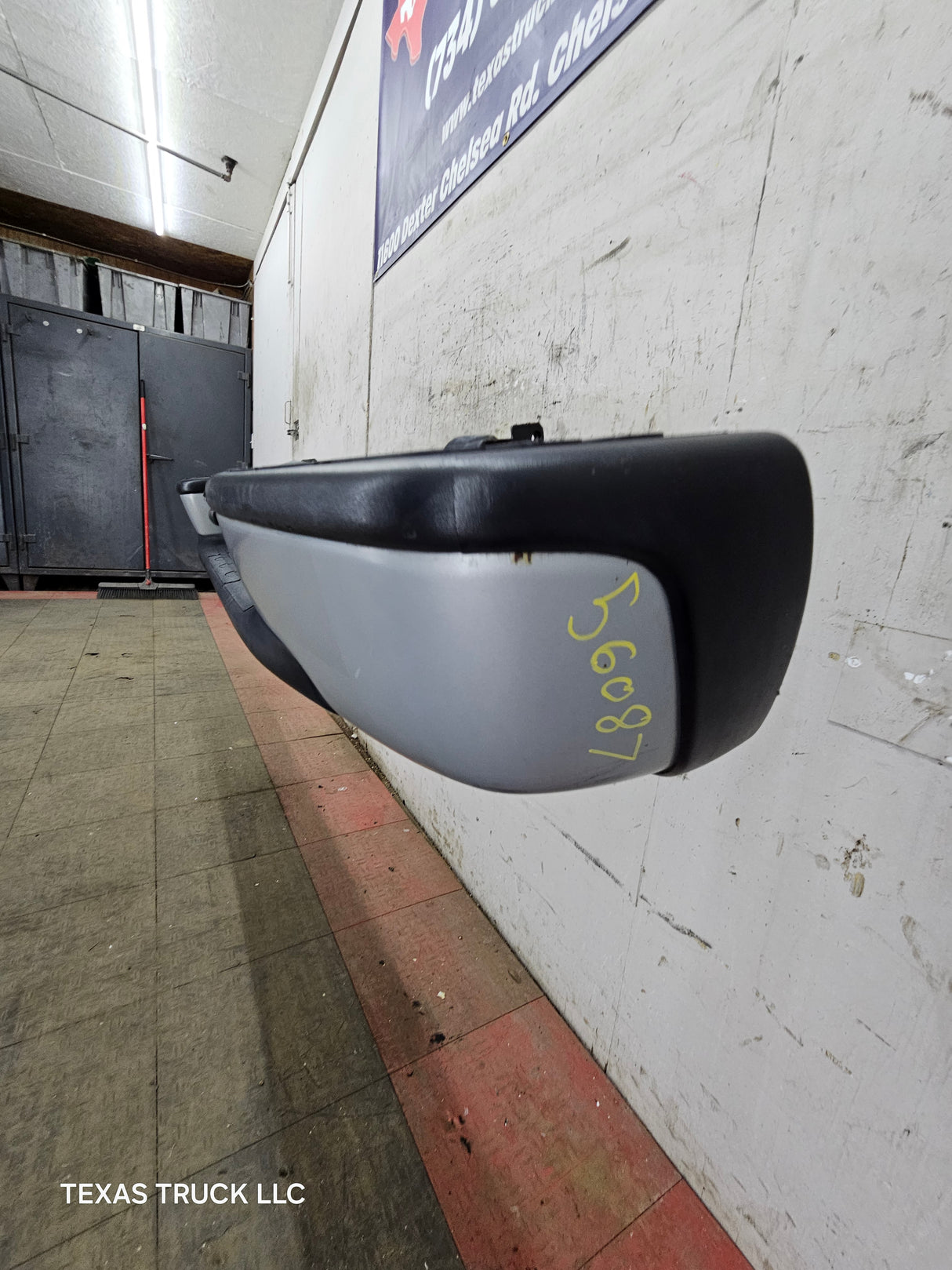 1999-2007 Chevrolet Silverado / GMC Sierra 1500 Rear Bumper