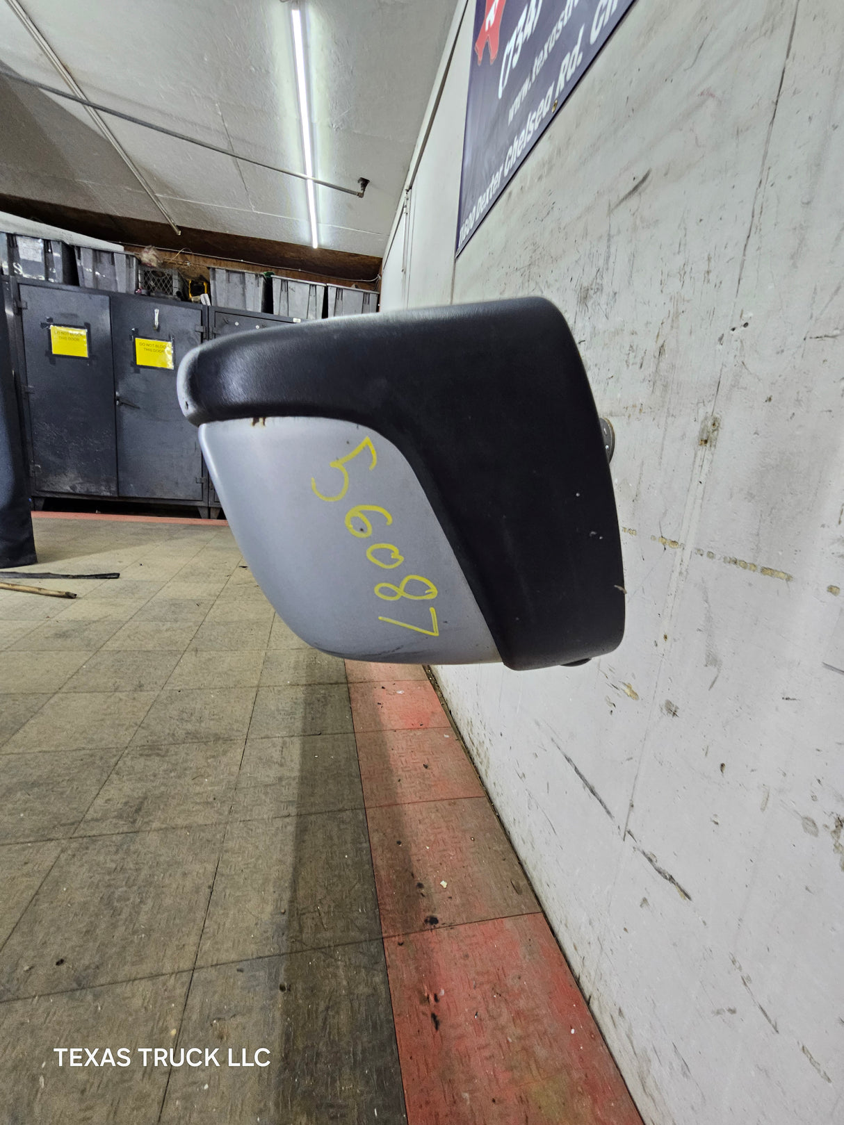 1999-2007 Chevrolet Silverado / GMC Sierra 1500 Rear Bumper