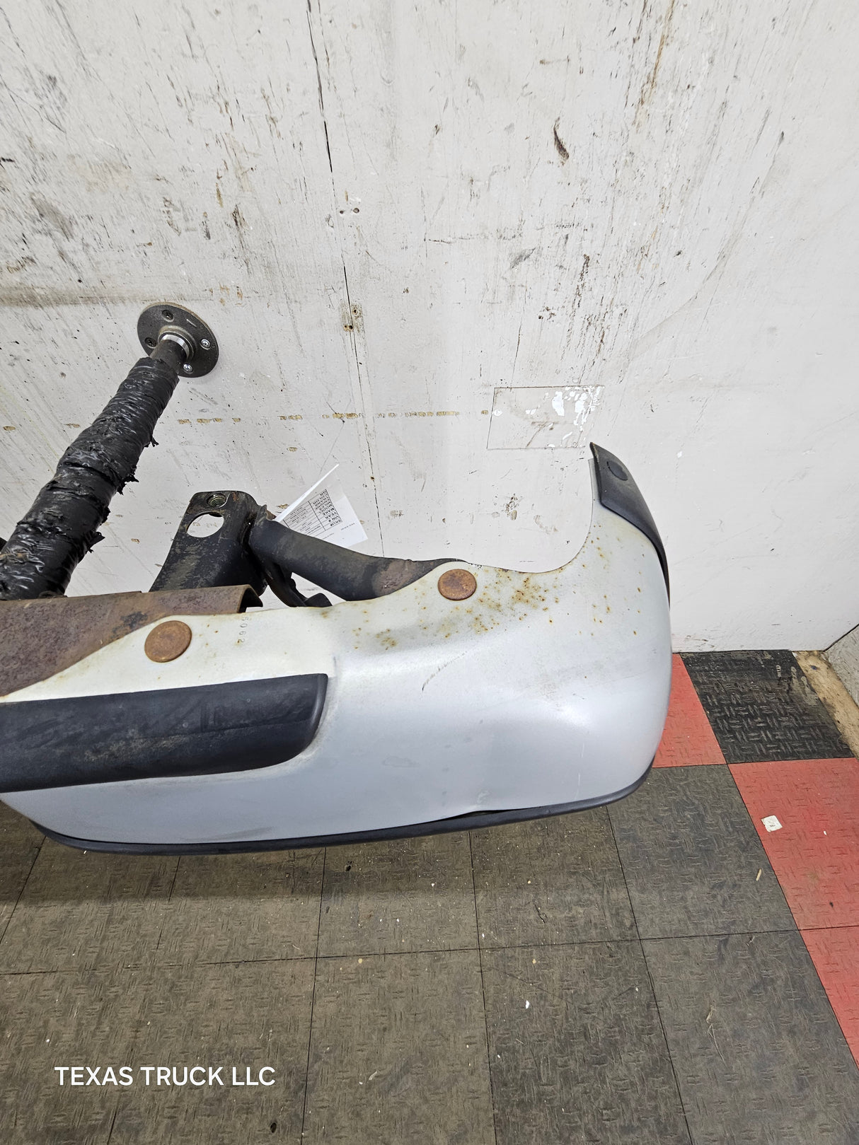 1999-2007 Chevrolet Silverado / GMC Sierra 1500 Rear Bumper