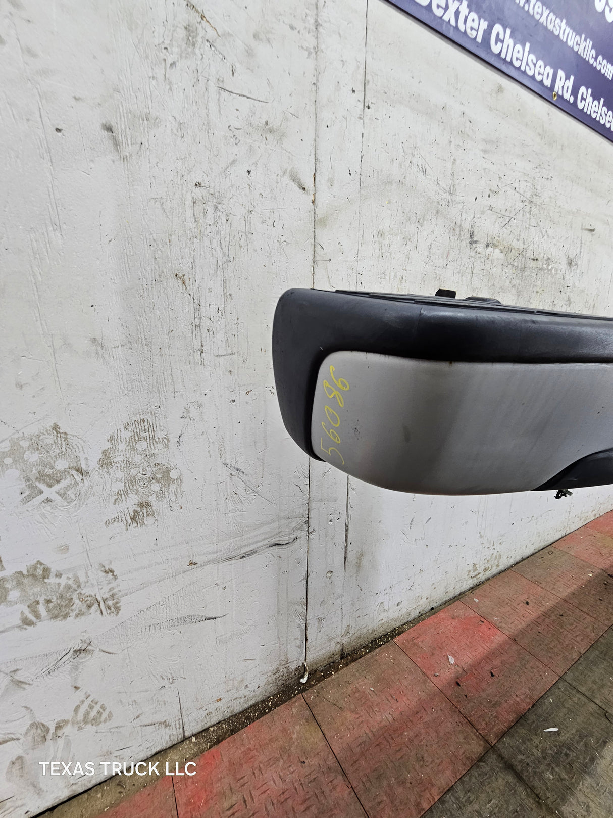 1999-2007 Chevrolet Silverado / GMC Sierra 1500 Rear Bumper