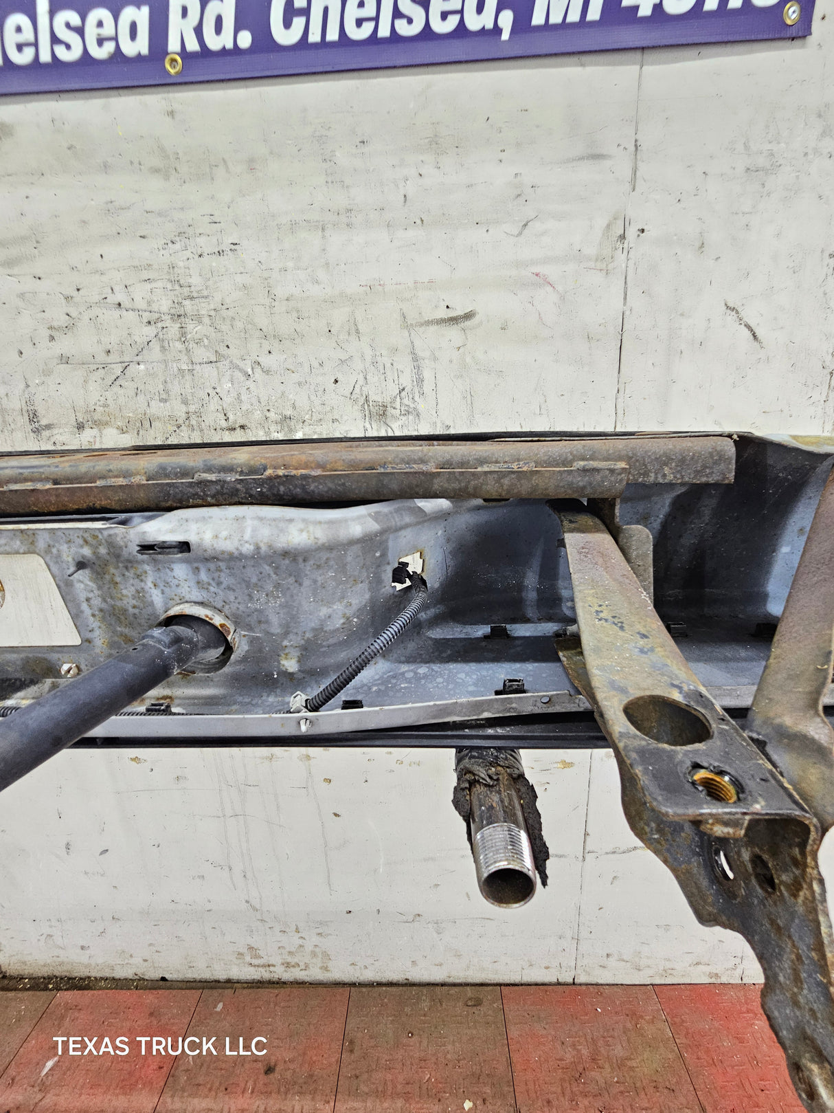 1999-2007 Chevrolet Silverado / GMC Sierra 1500 Rear Bumper