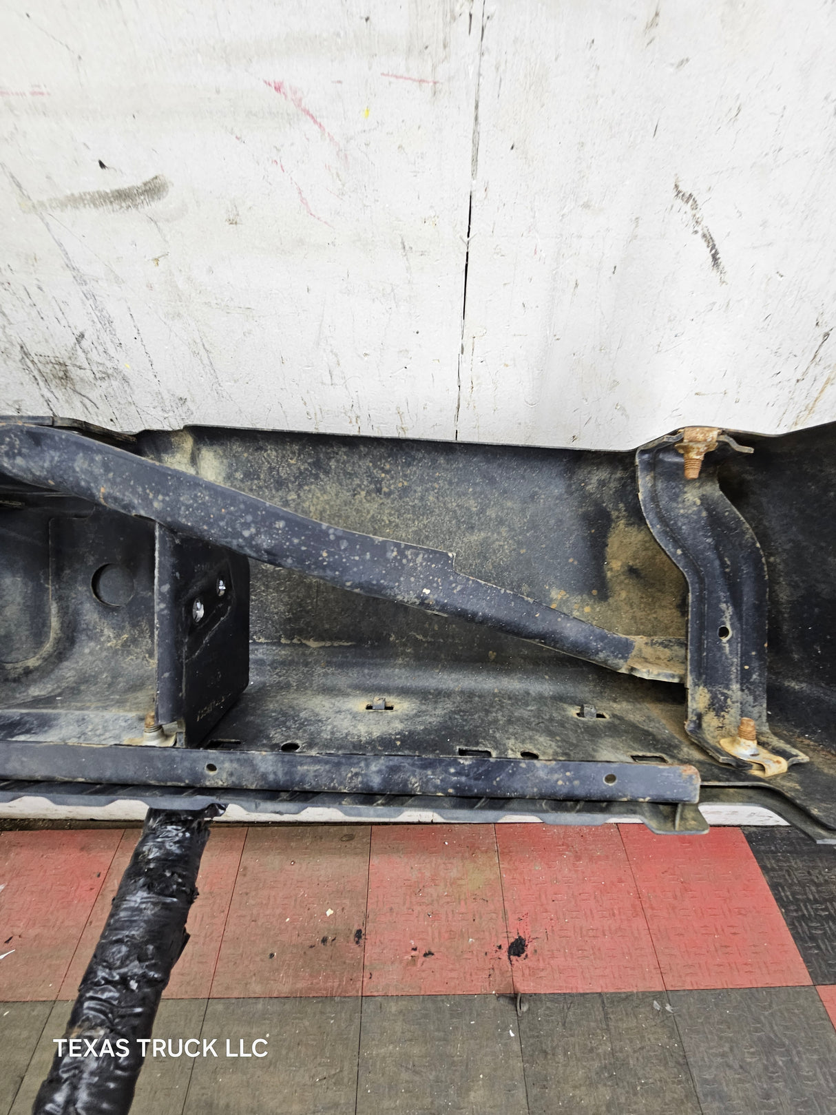 2008-2016 Ford Super Duty F250 F350 F450 F550 Rear Bumper