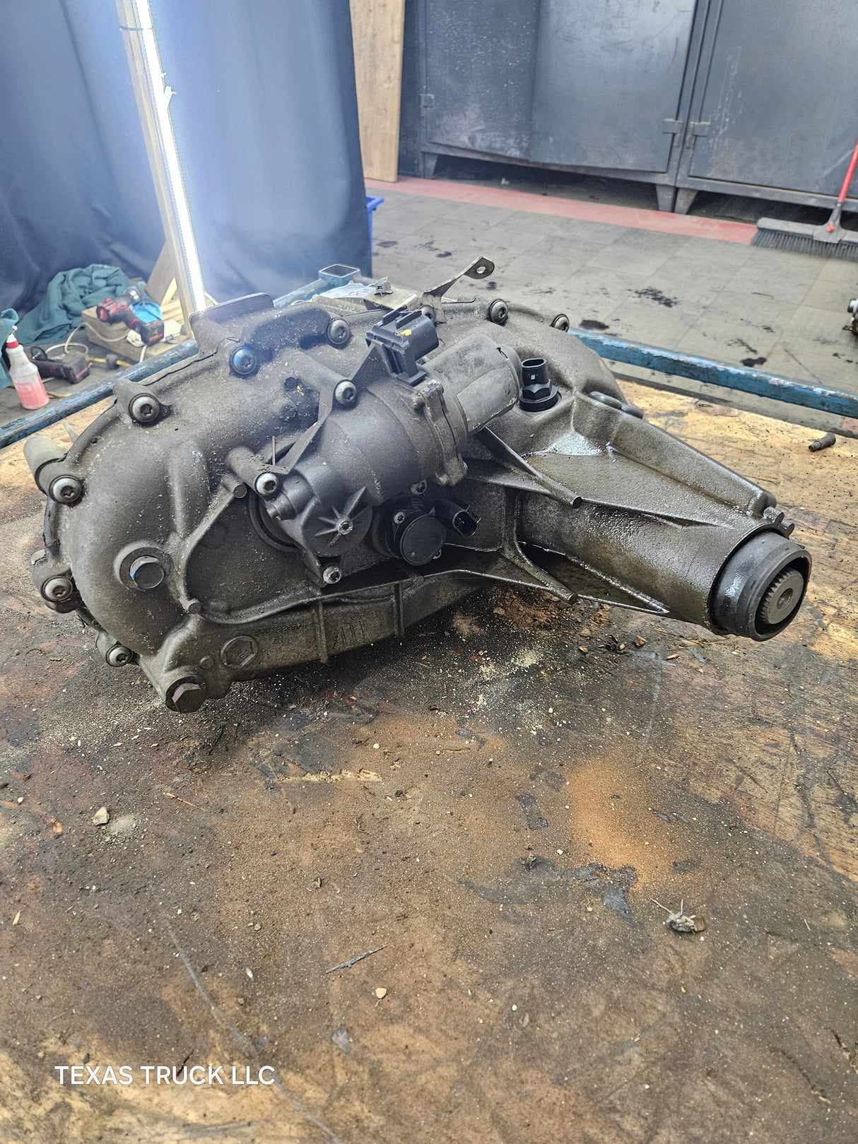 2009-2018 Chevrolet Silverado GMC Sierra 1500 TRANSFER CASE 6L-80 TRANSMISSION 6 SPD