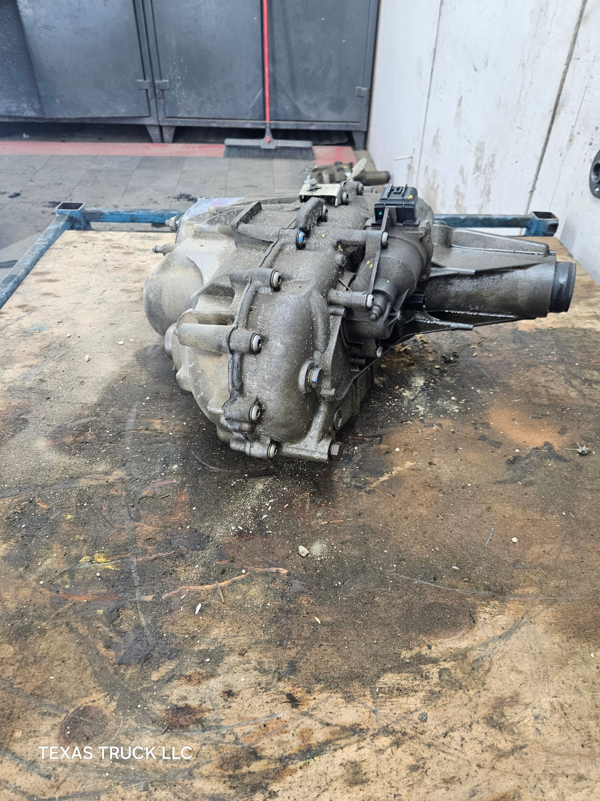 2009-2018 Chevrolet Silverado GMC Sierra 1500 TRANSFER CASE 6L-80 TRANSMISSION 6 SPD