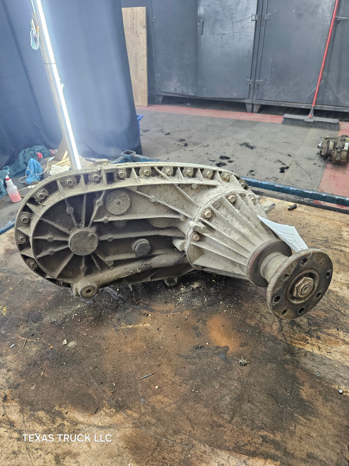 2003-2010 Ford Pickup F250 F350 F450 F550 Super Duty Manual Shift Transfer Case 6.0L 6.4l power stroke, 6.8L v10 triton, 5.4L v8 5r110 7C34 7A195 AB 97k miles