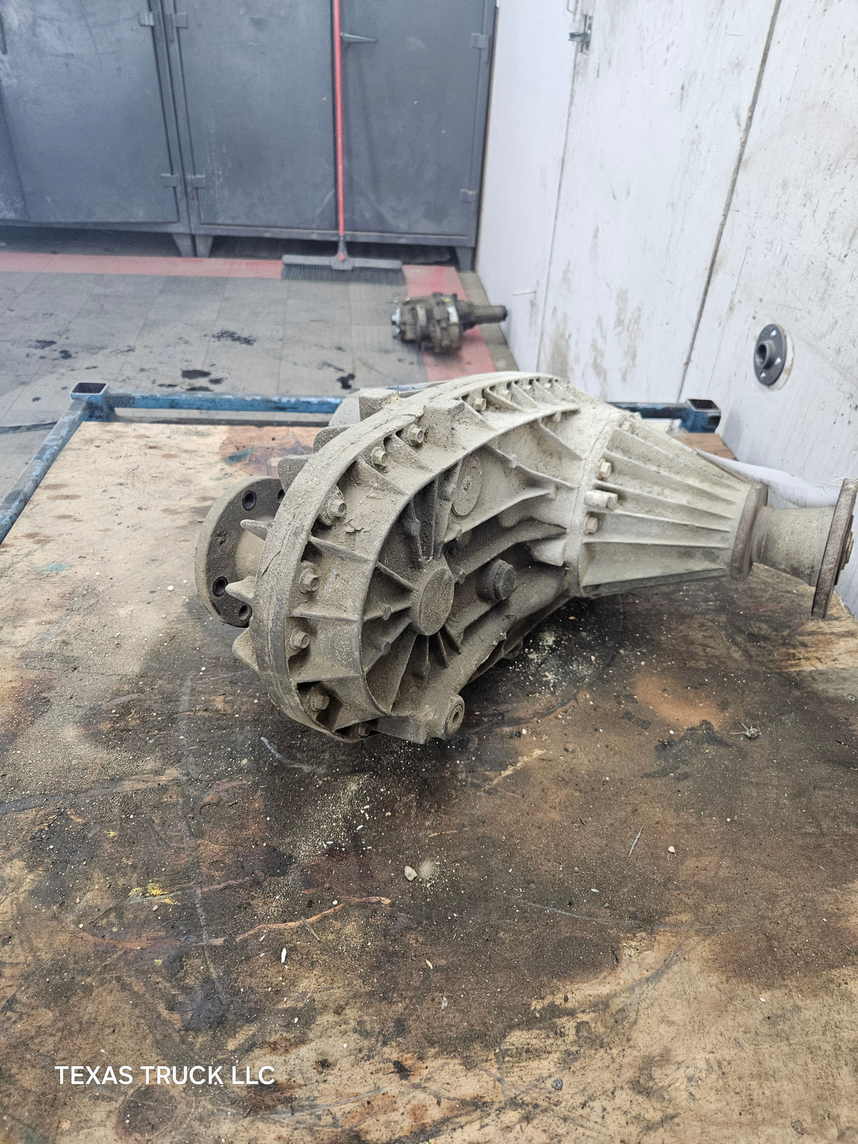 2003-2010 Ford Pickup F250 F350 F450 F550 Super Duty Manual Shift Transfer Case 6.0L 6.4l power stroke, 6.8L v10 triton, 5.4L v8 5r110 7C34 7A195 AB 97k miles
