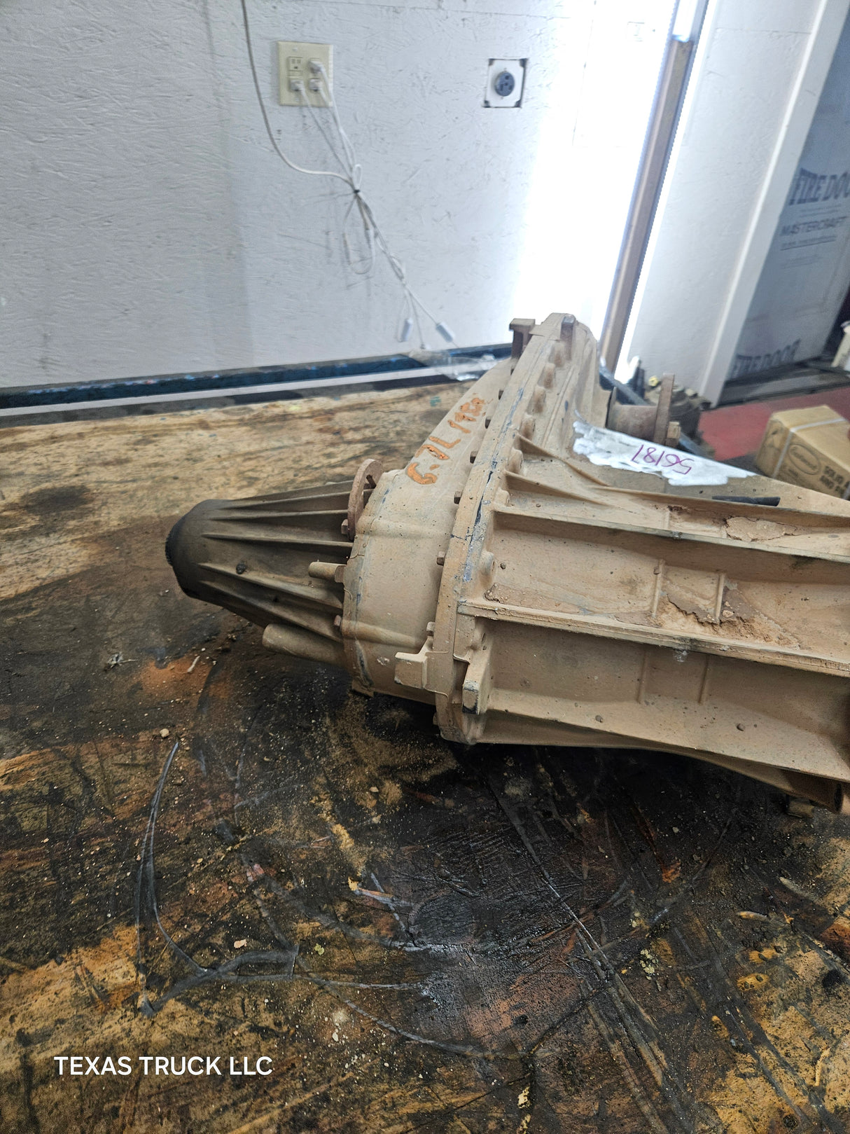 2011-2016 6.2L 6.7L Power Stroke Transfer Case slip yoke Electric Shift Ford F250 F350 F450 F550 Super Duty 198k Miles