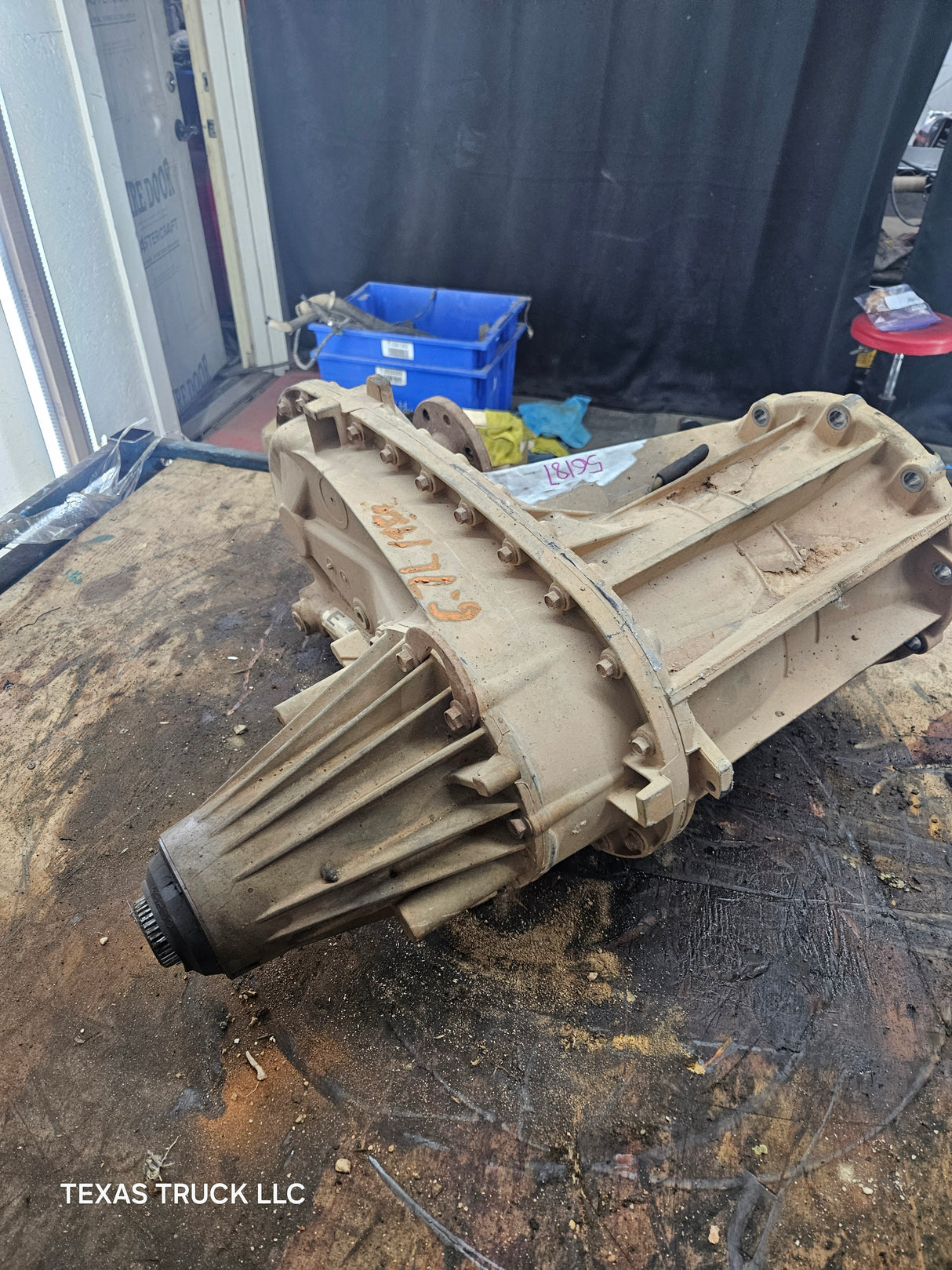 2011-2016 6.2L 6.7L Power Stroke Transfer Case slip yoke Electric Shift Ford F250 F350 F450 F550 Super Duty 198k Miles