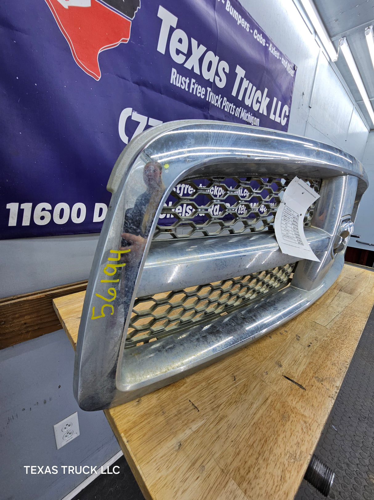 2009-2011 Dodge Ram 1500 Chrome Grill Surround