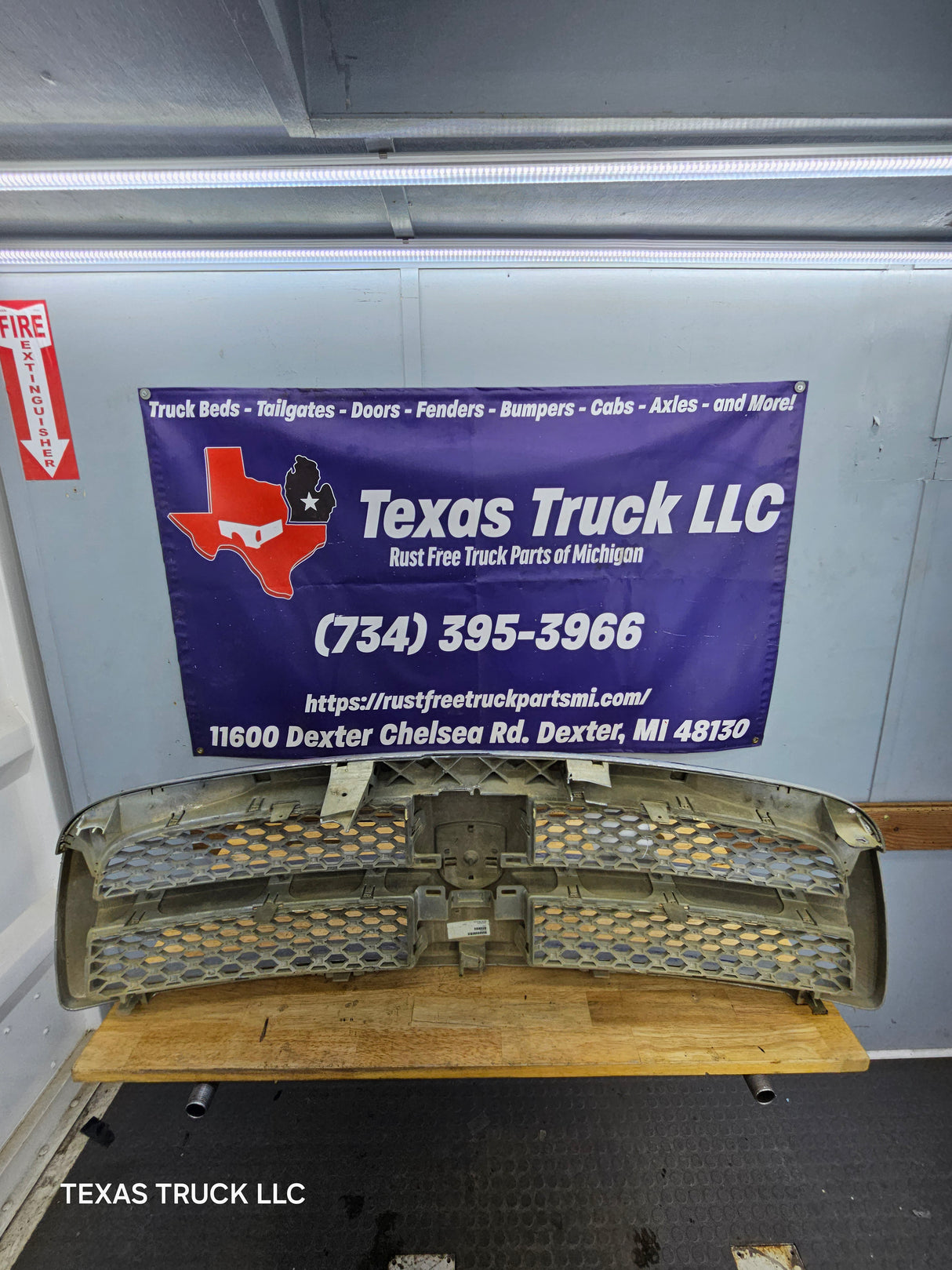 2009-2011 Dodge Ram 1500 Chrome Grill Surround