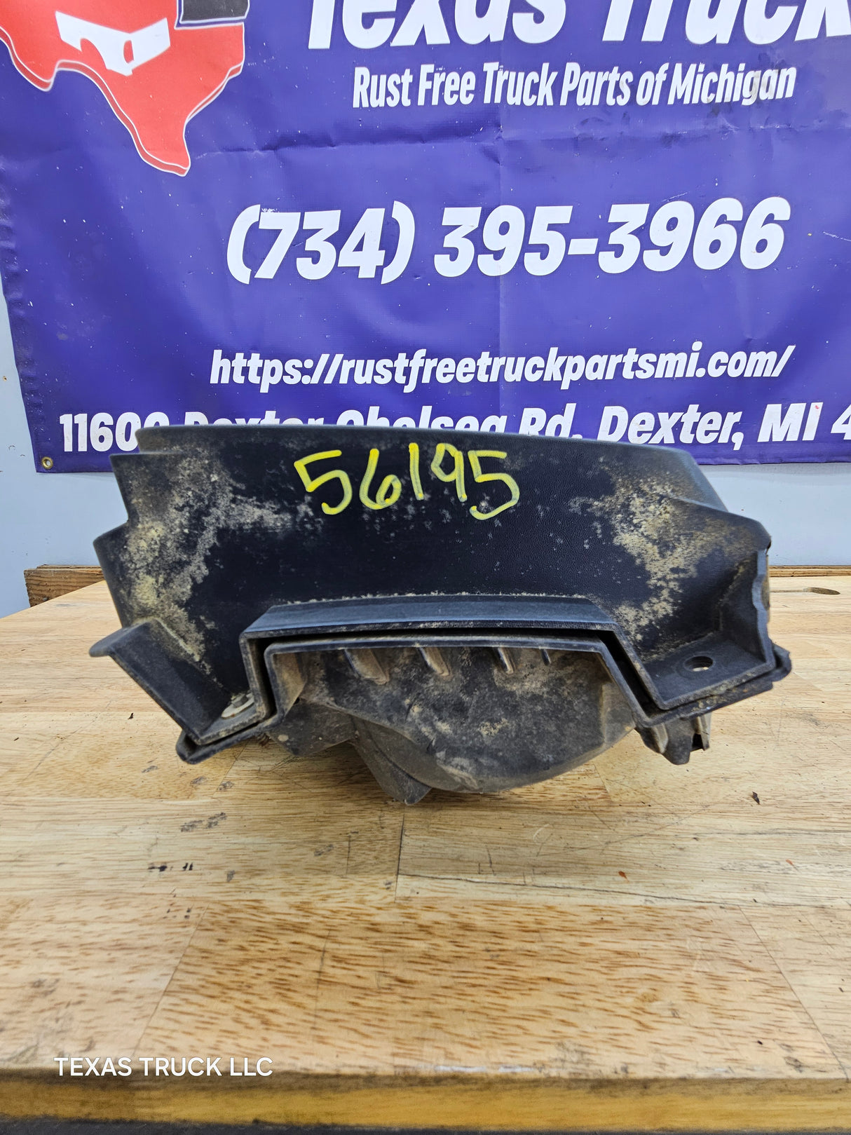 2008-2010 Ford Super Duty F250 F350 F450 F550 LH Driver Side Sealed Beam Halogen Head Light & Marker Light Bucket 7C34-13101-A