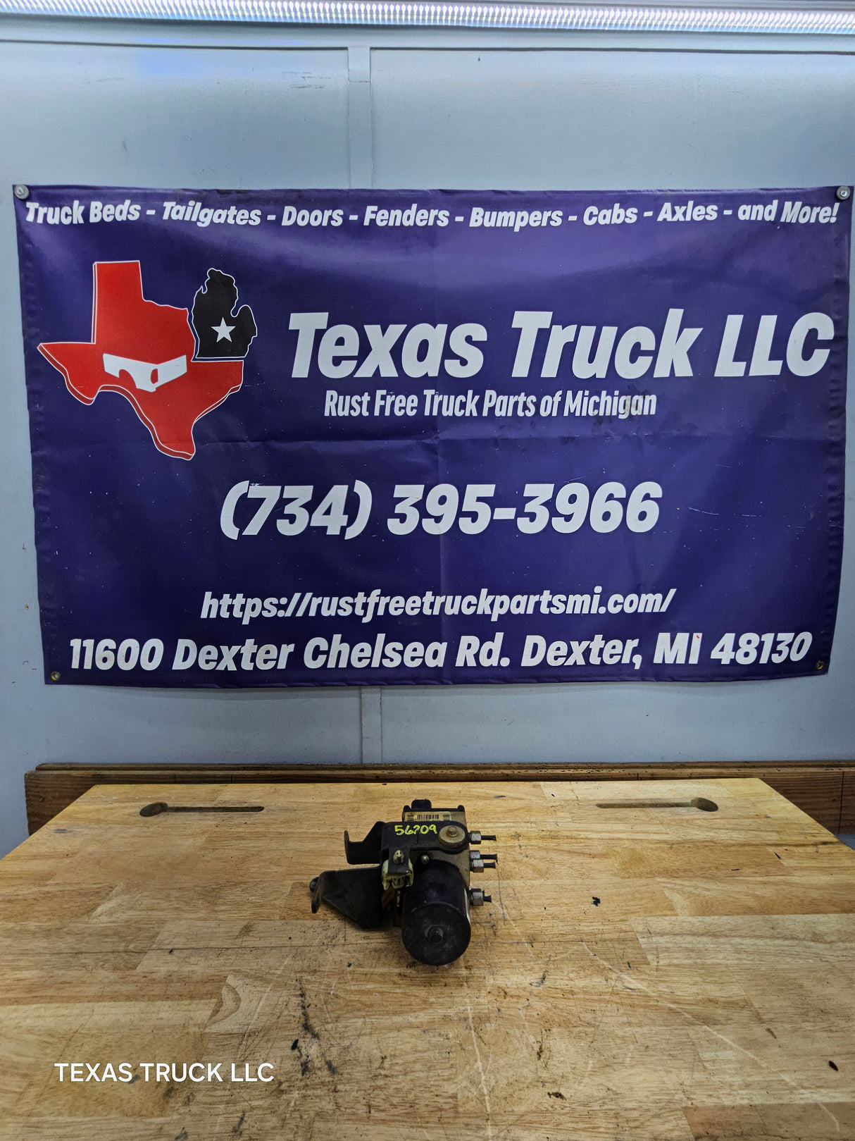 2008-2010 Ford Super Duty F250 F350 ABS Pump Module Control Assembly 7C34-2C346-AJ