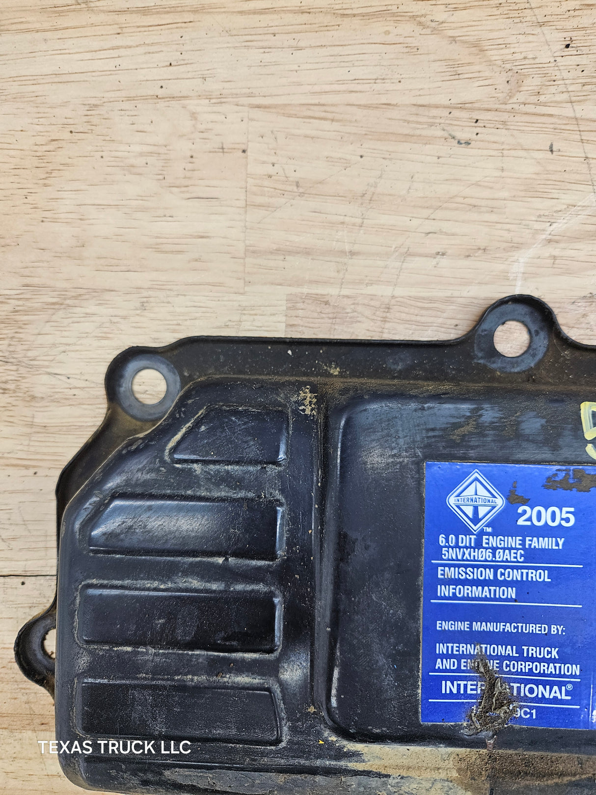 2004.5-2007 Ford 6.0L Power Stroke Passenger Side Valve Cover 1858581C1