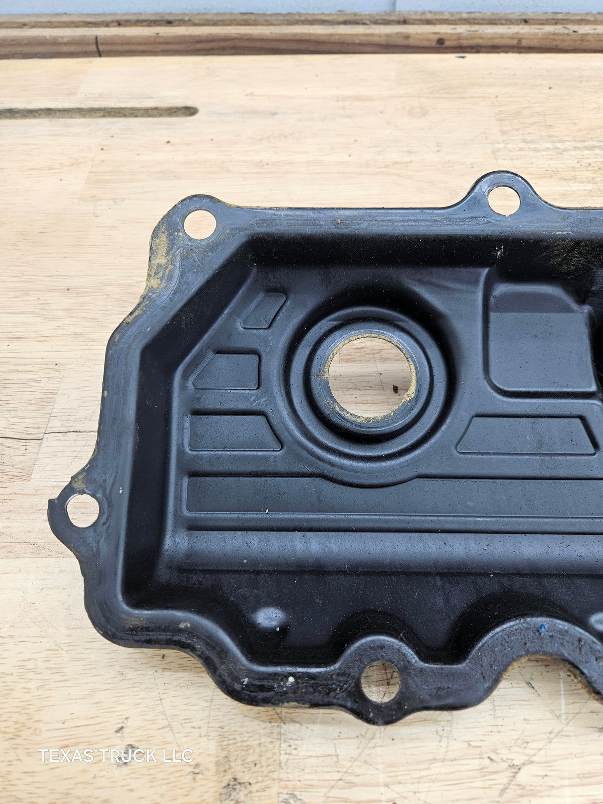 2004.5-2007 Ford 6.0L Power Stroke Passenger Side Valve Cover 1858581C1