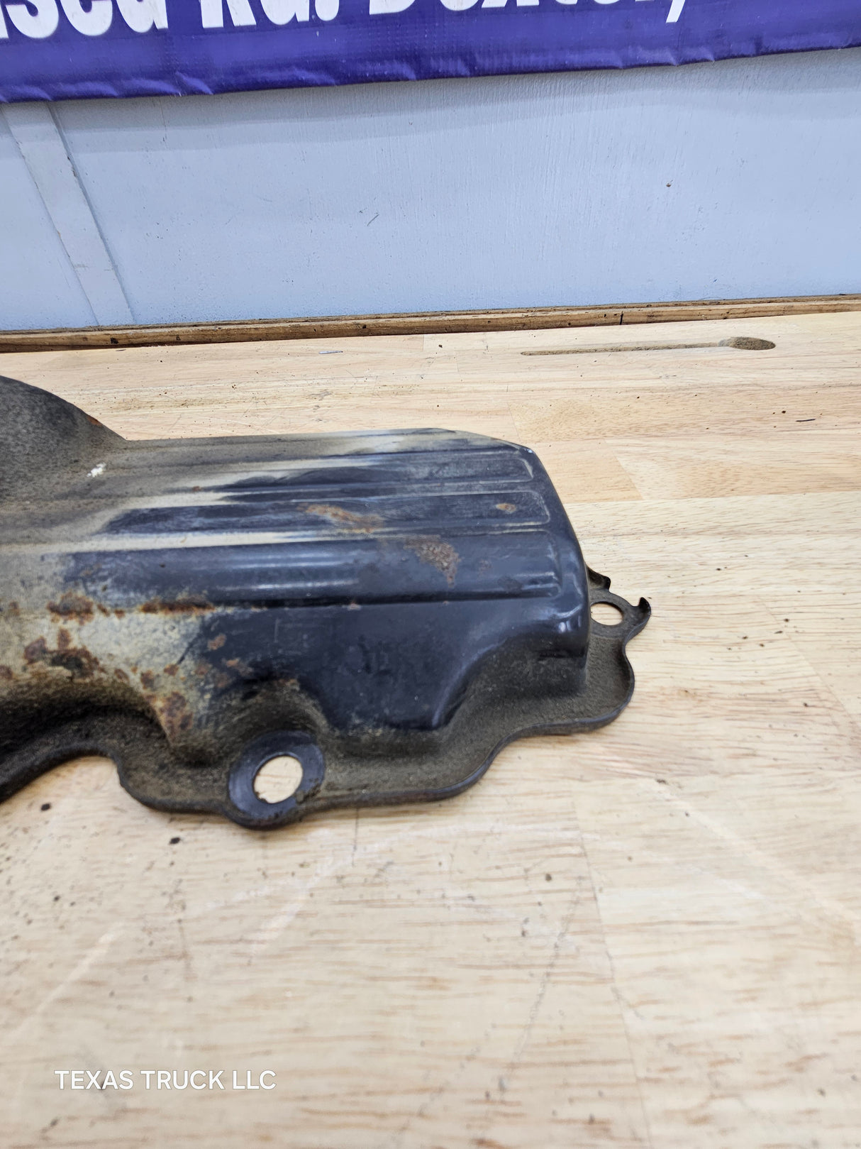 2003-2004.5 "Early" Ford 6.0L Power Stroke Passenger Side Valve Cover 1858581C1