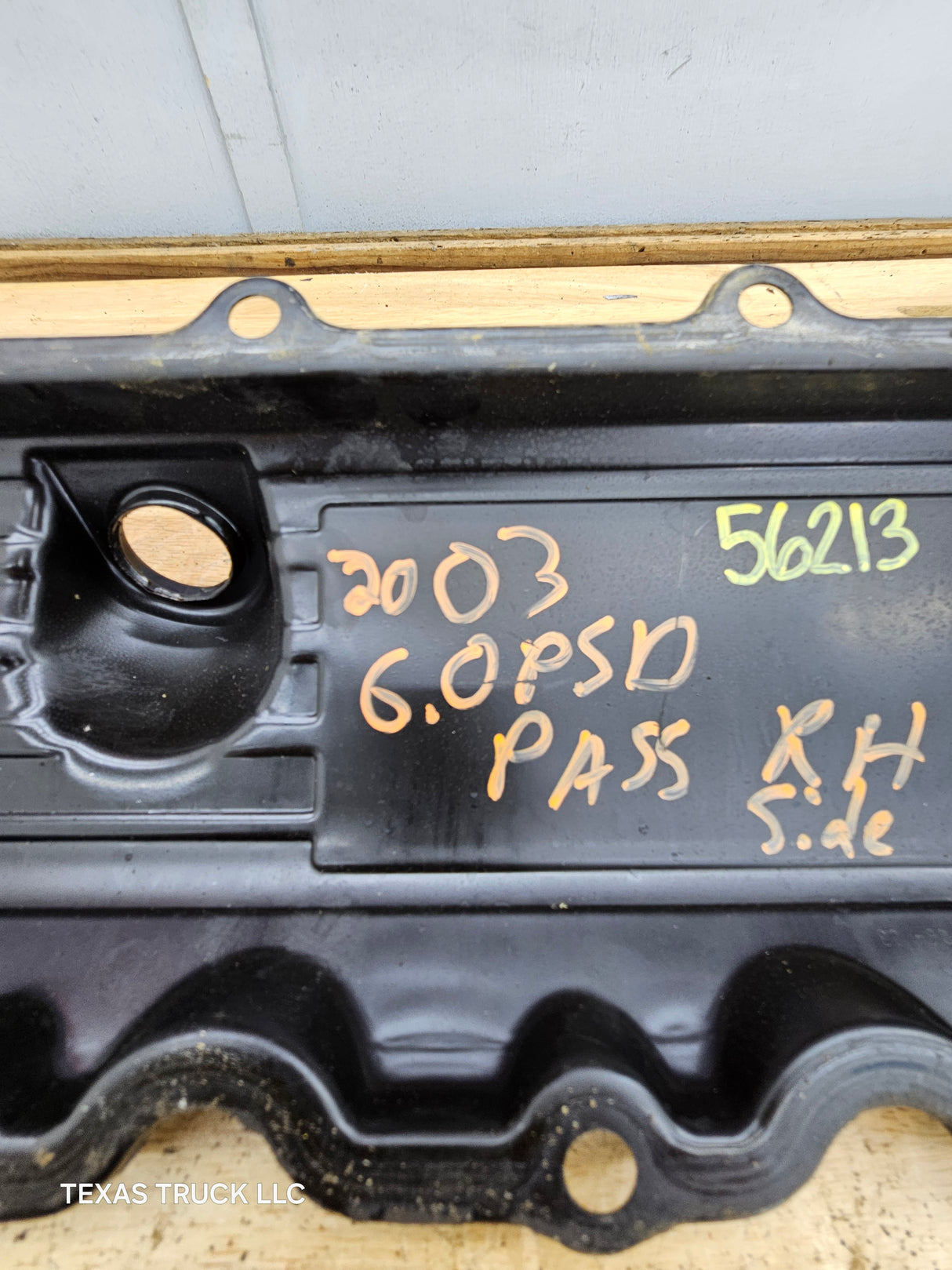 2003-2004.5 "Early" Ford 6.0L Power Stroke Passenger Side Valve Cover 1858581C1