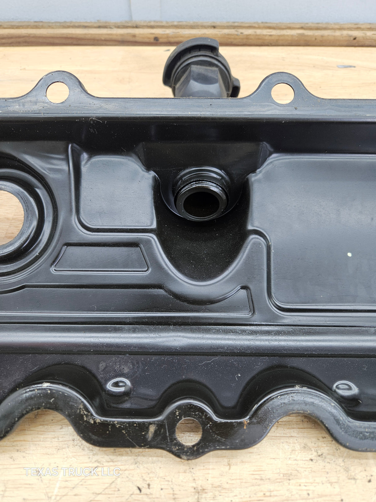 2004.5-2007 Ford 6.0L Power Stroke Passenger Side Valve Cover 1858581C1