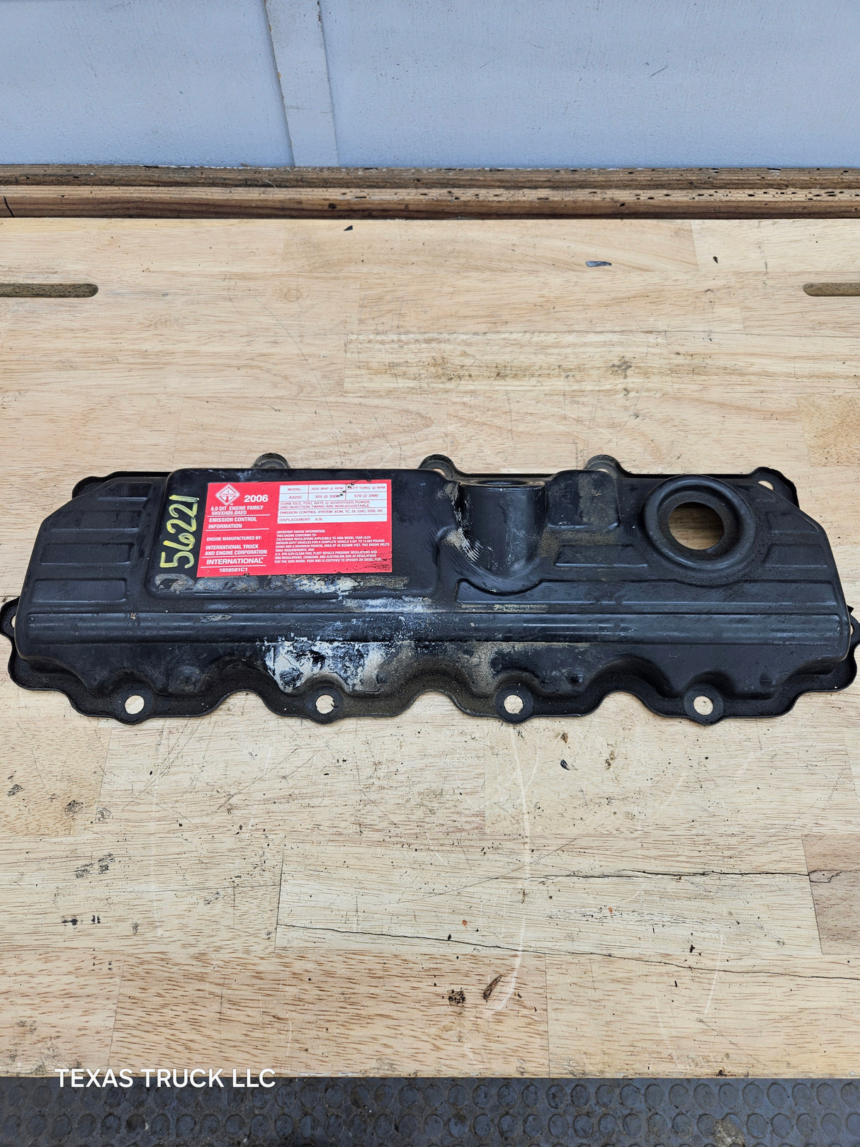 2004.5-2007 Ford 6.0L Power Stroke Passenger Side Valve Cover 1858581C1