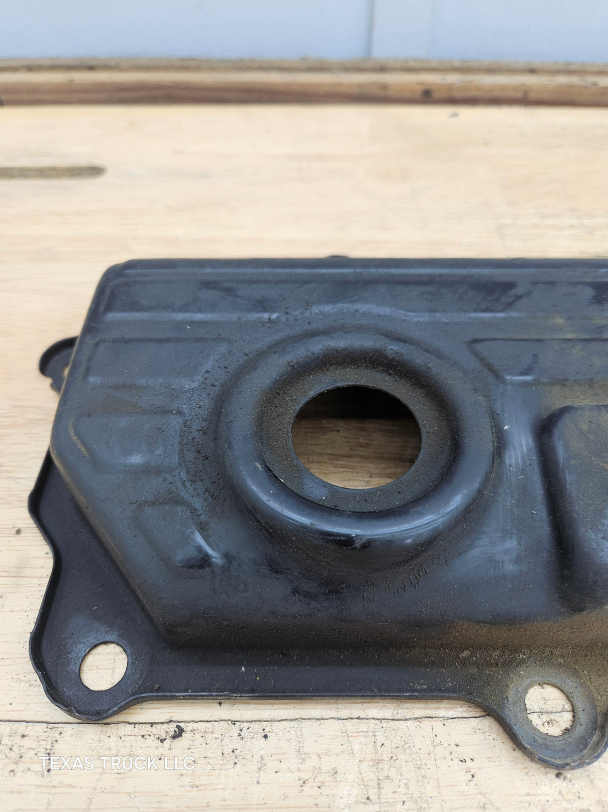 2004.5-2007 Ford 6.0L Power Stroke Passenger Side Valve Cover 1858581C1