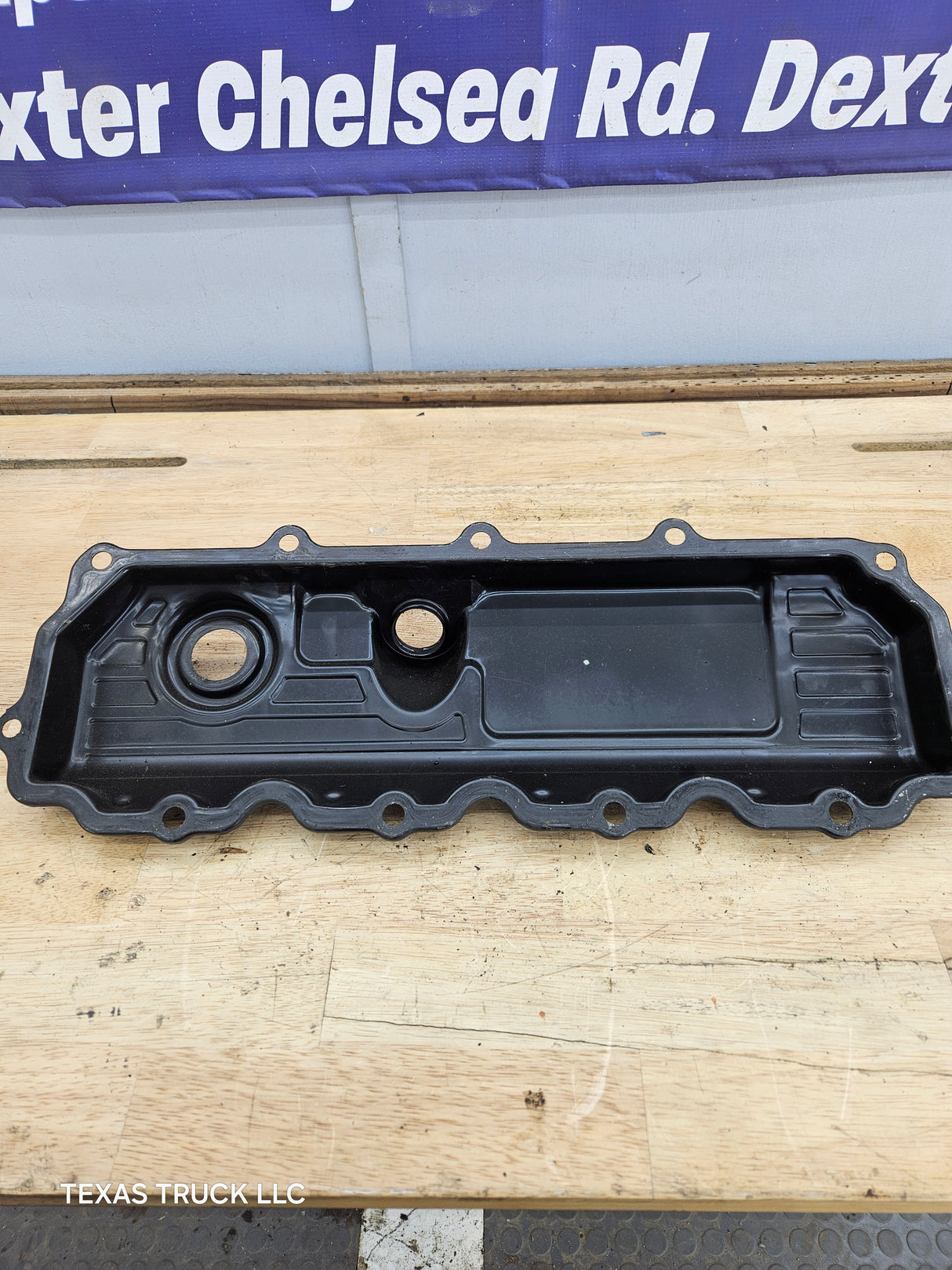 2004.5-2007 Ford 6.0L Power Stroke Passenger Side Valve Cover 1858581C1