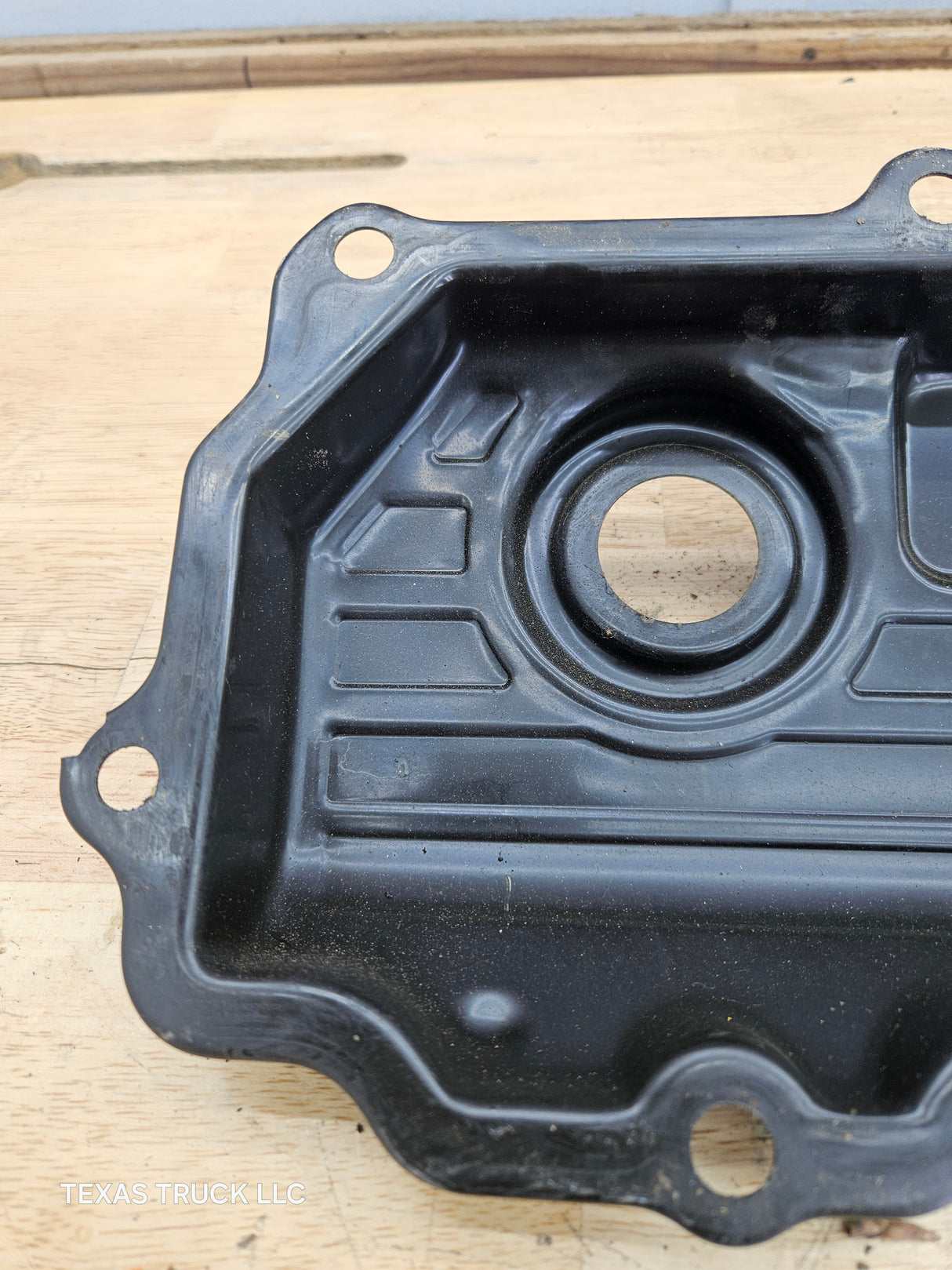 2004.5-2007 Ford 6.0L Power Stroke Passenger Side Valve Cover 1858581C1