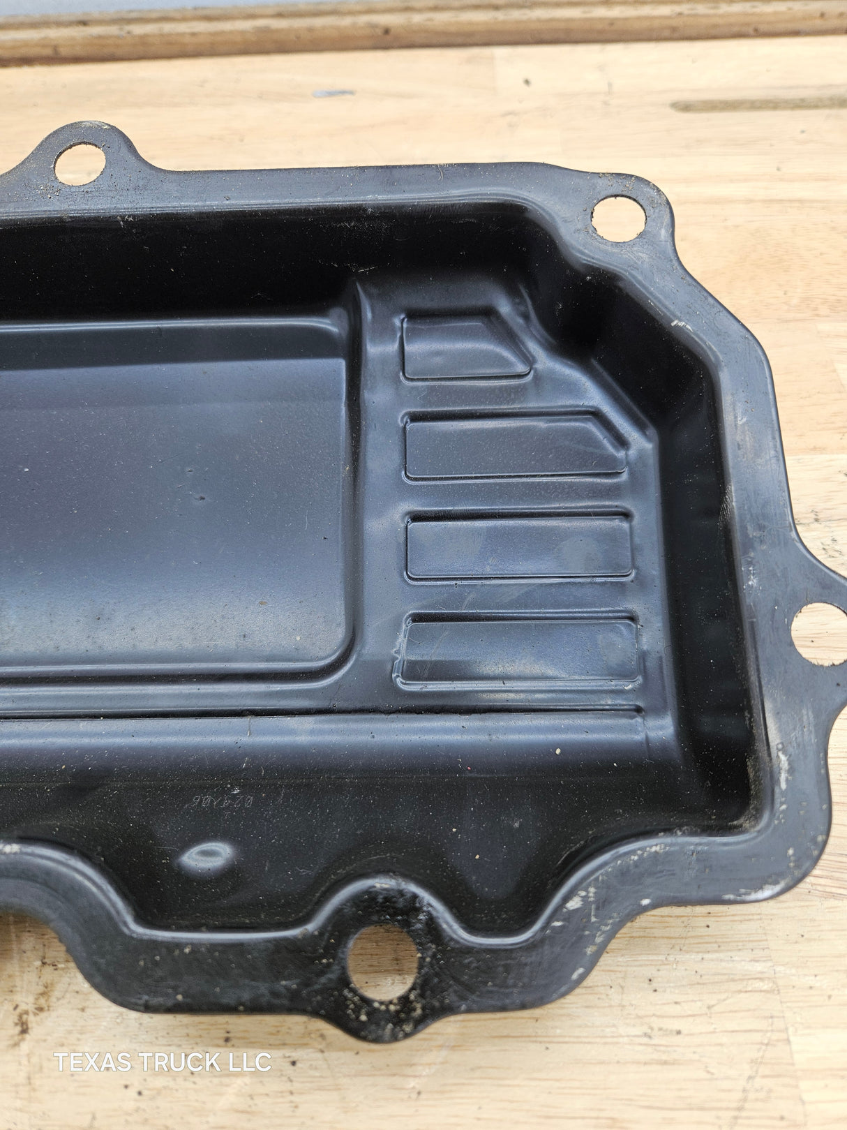 2004.5-2007 Ford 6.0L Power Stroke Passenger Side Valve Cover 1858581C1