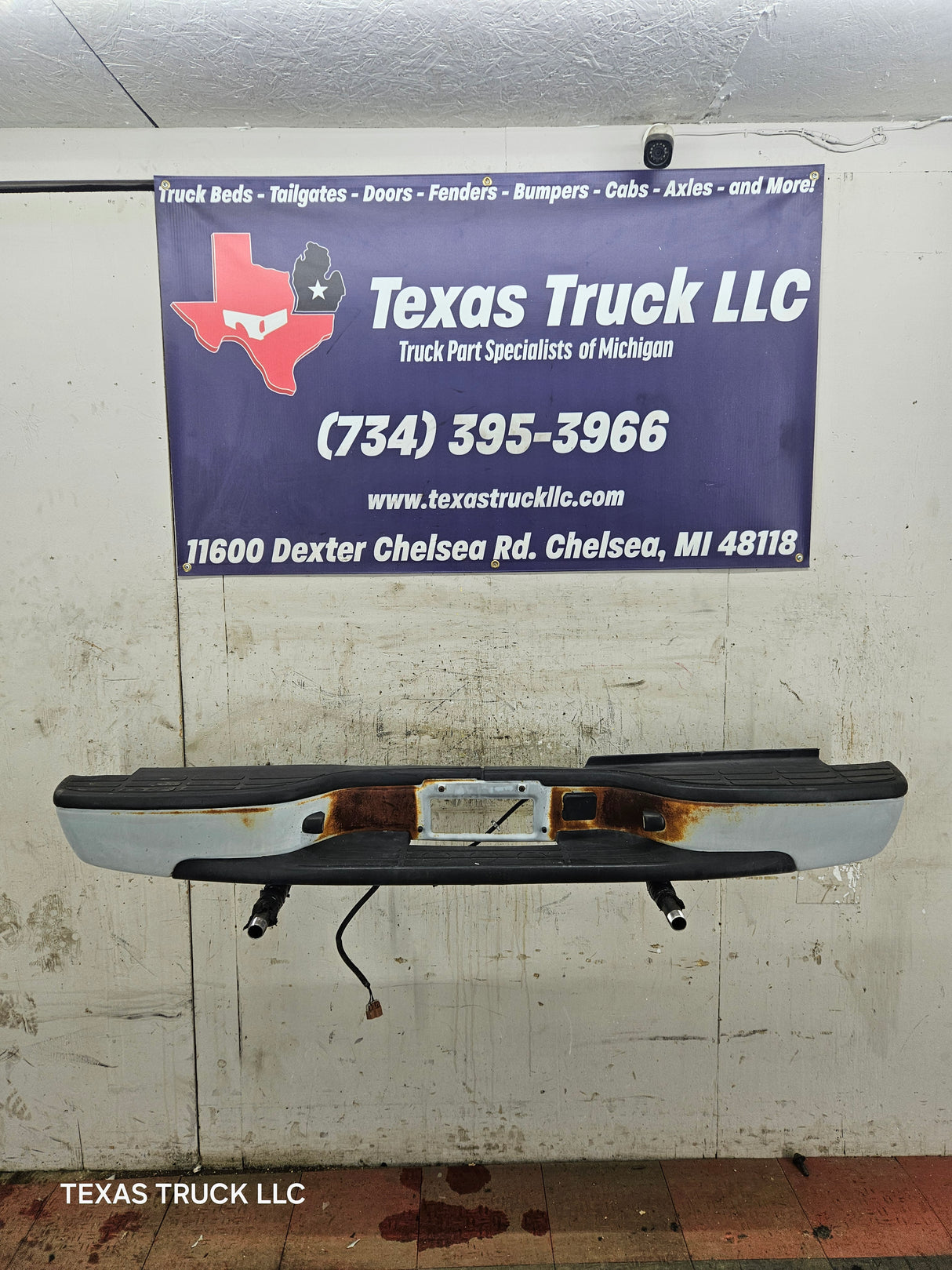 1999-2007 Chevrolet Silverado / GMC Sierra 2500 3500 HD Rear Bumper Painted