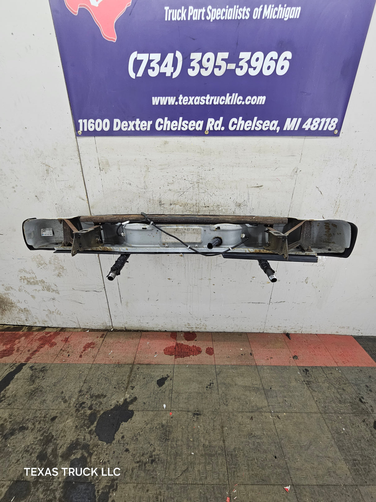 1999-2007 Chevrolet Silverado / GMC Sierra 2500 3500 HD Rear Bumper Painted