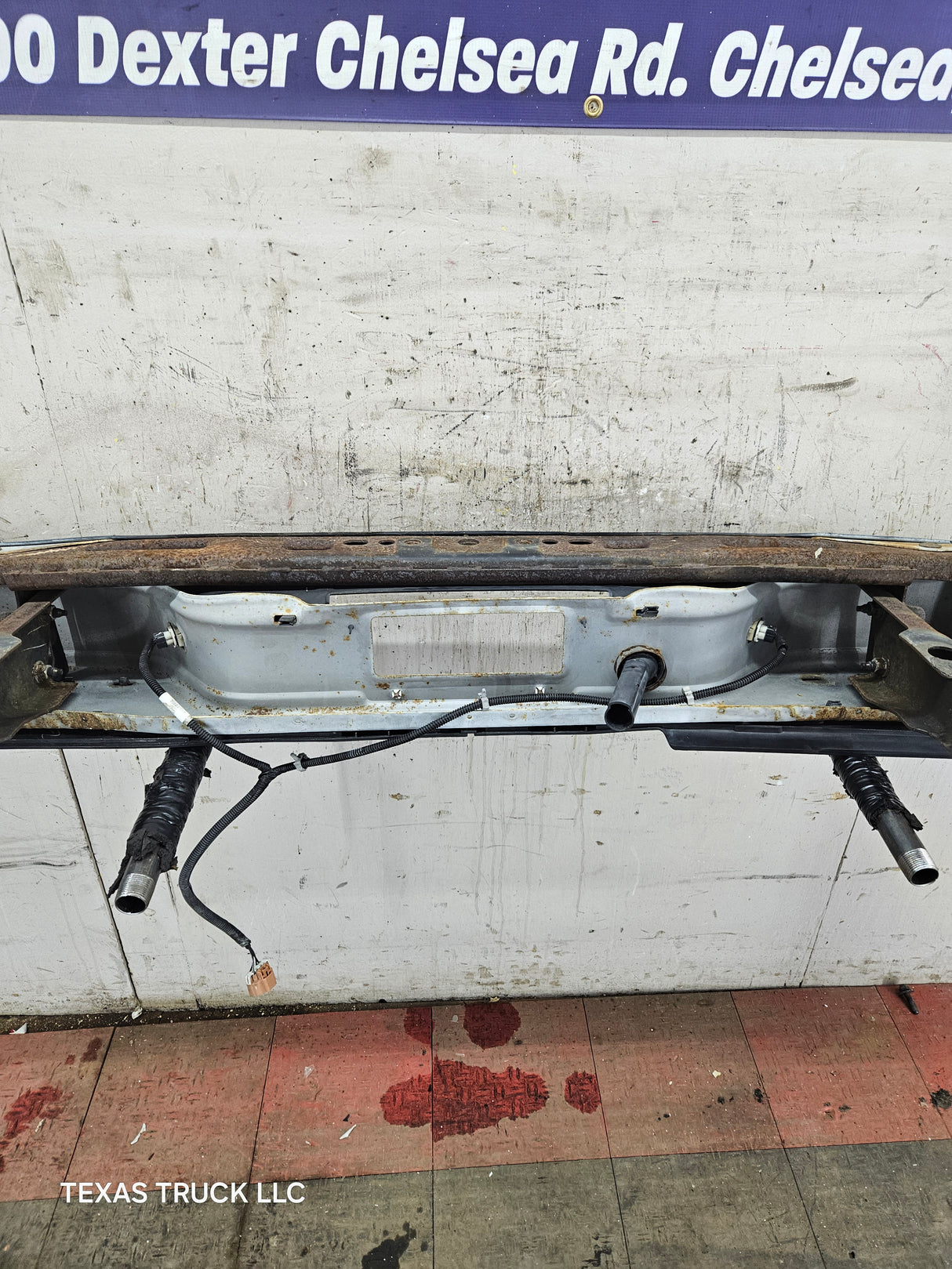 1999-2007 Chevrolet Silverado / GMC Sierra 2500 3500 HD Rear Bumper Painted