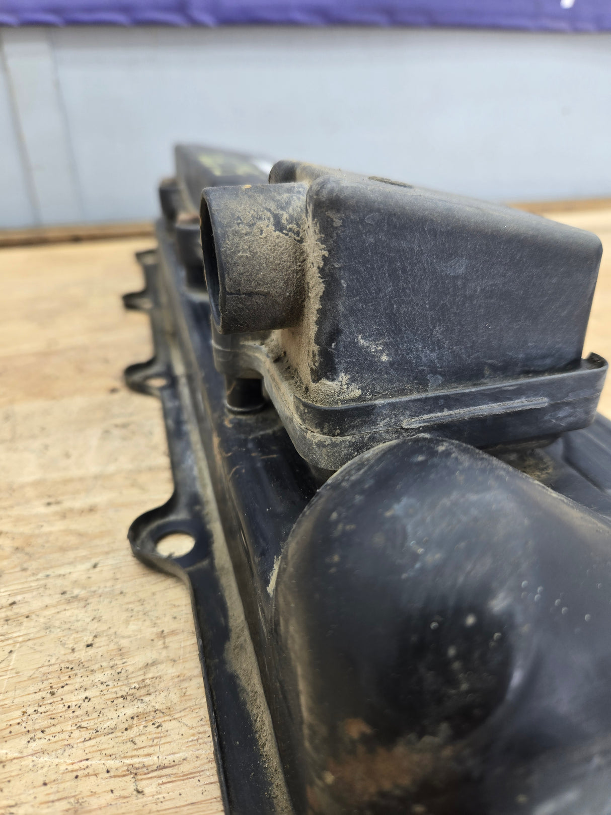 2004.5-2007 Ford 6.0 Power Stroke Drivers Valve Cover Super Duty Excursion