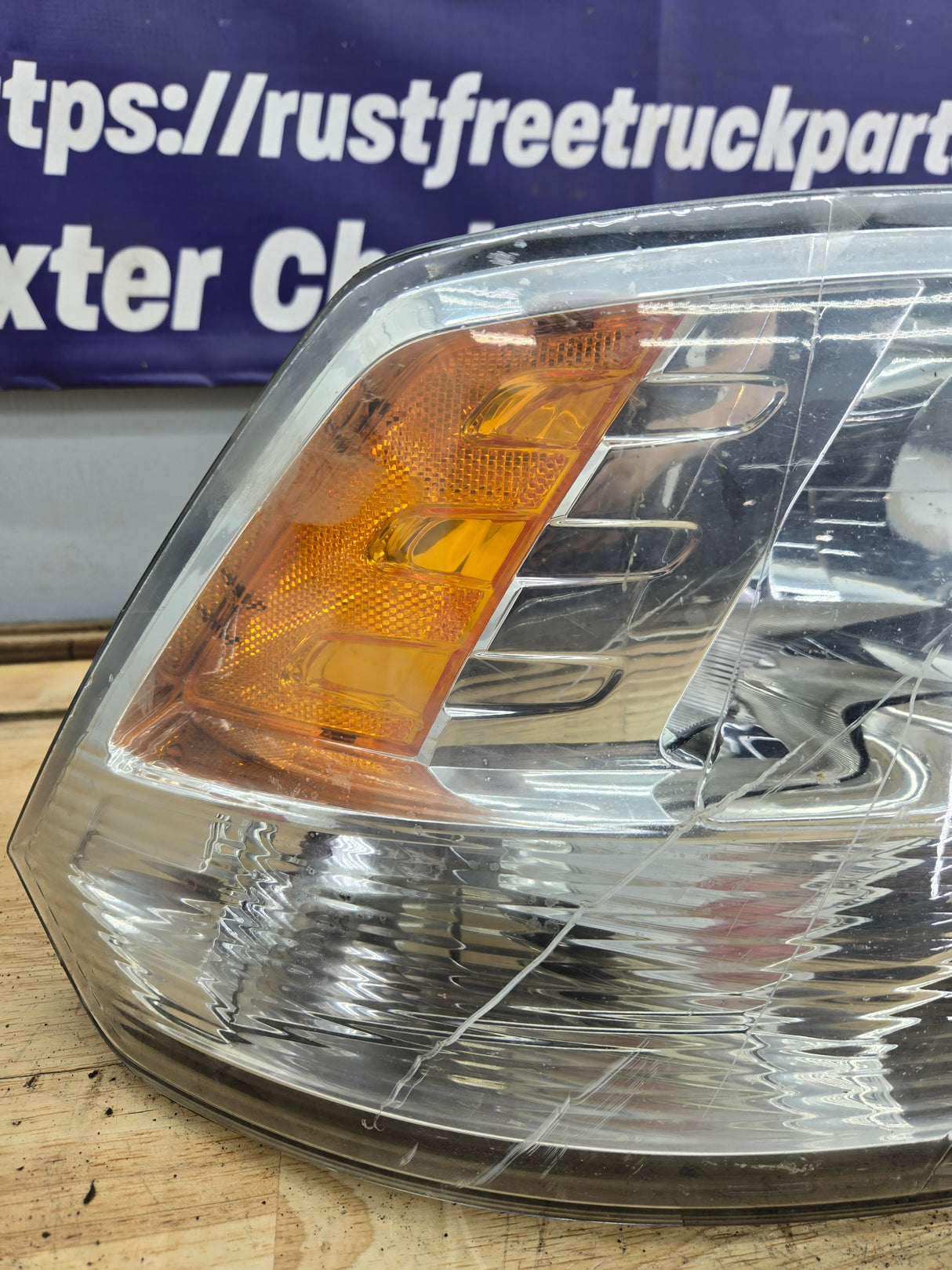 2013-2024 Dodge Ram 4th gen 1500 2500 3500 RH Passenger Side Headlight