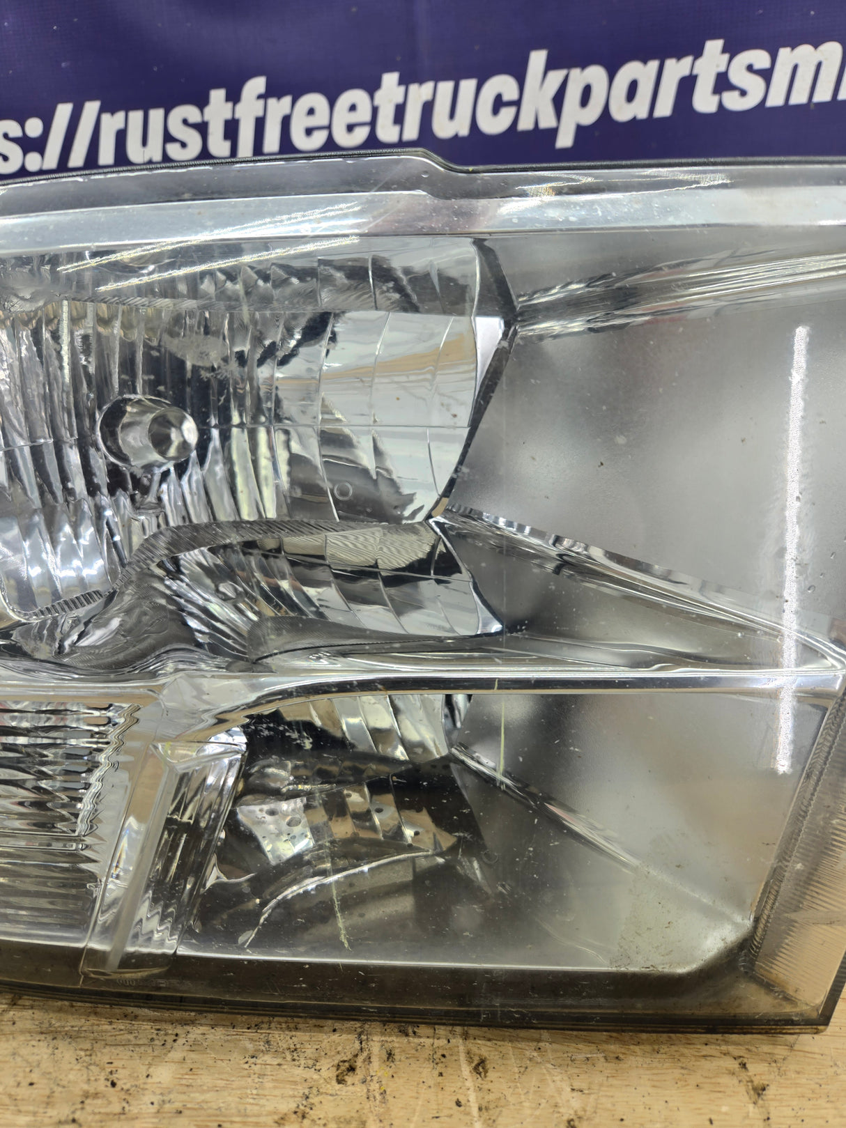 2013-2024 Dodge Ram 4th gen 1500 2500 3500 RH Passenger Side Headlight