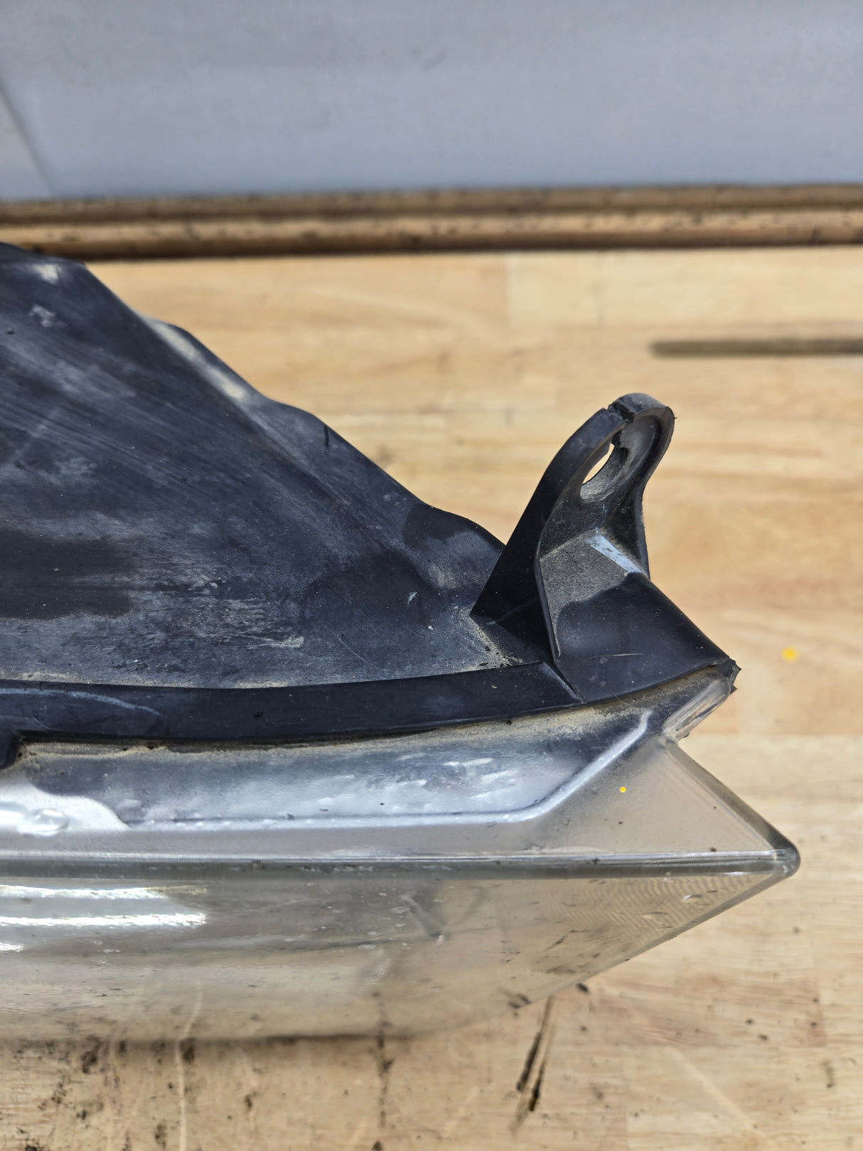 2013-2024 Dodge Ram 4th gen 1500 2500 3500 RH Passenger Side Headlight