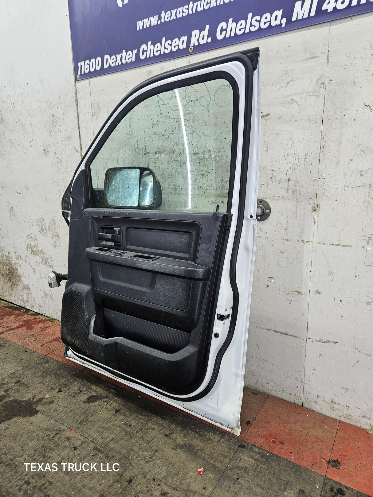 2009-2018 Dodge Ram 4th Gen Passenger Side RH Front Door Quad Crew Cab Door 1500 2500 3500 4500 5500