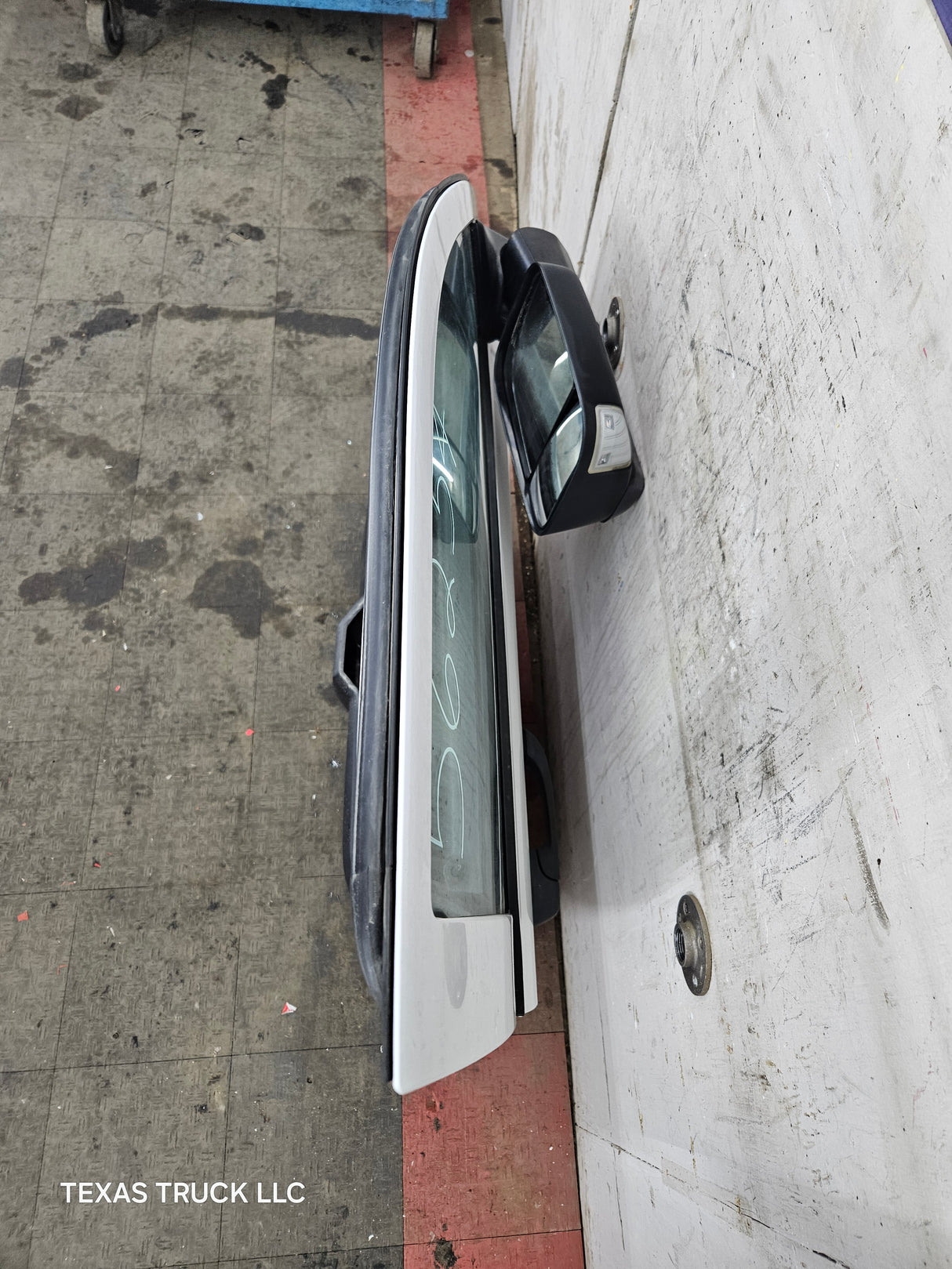 2009-2018 Dodge Ram 4th Gen Passenger Side RH Front Door Quad Crew Cab Door 1500 2500 3500 4500 5500