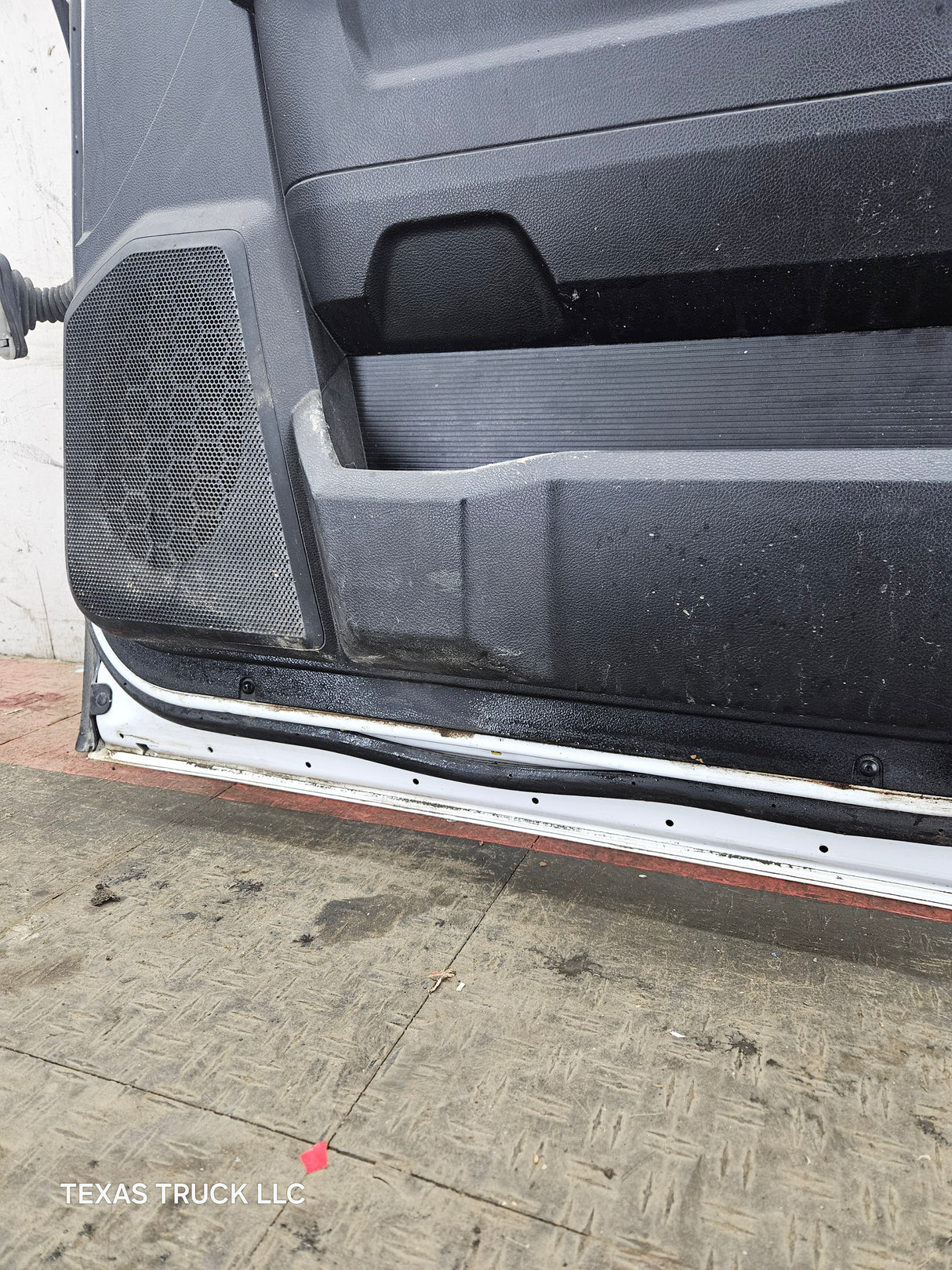 2009-2018 Dodge Ram 4th Gen Passenger Side RH Front Door Quad Crew Cab Door 1500 2500 3500 4500 5500