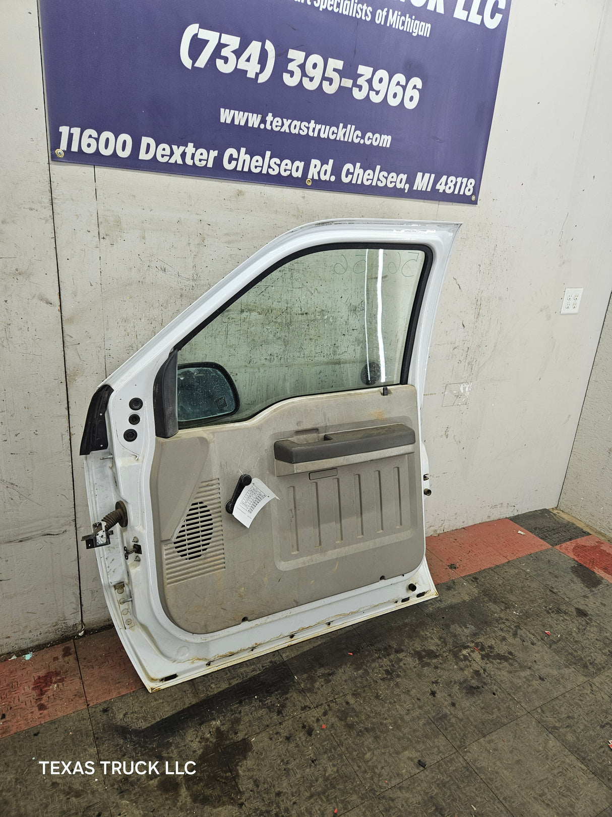 1999-2011 Ford Super Duty Front Passenger Side Door F250 F350 F450 F550