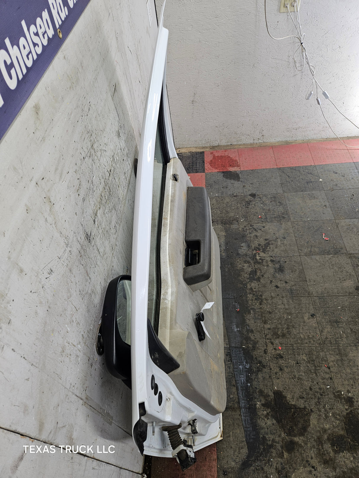 1999-2011 Ford Super Duty Front Passenger Side Door F250 F350 F450 F550