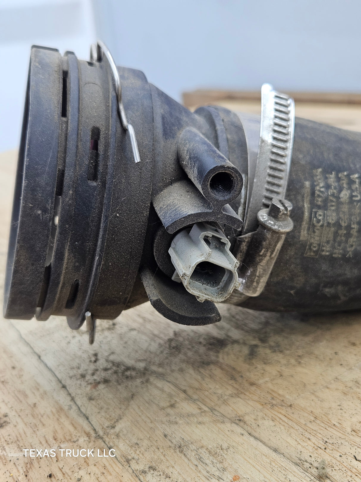 2017-2019 Ford Super Duty 6.7L Power Stroke Turbo Intercooler Outlet Tube Assembly HC3Z-6F073-B